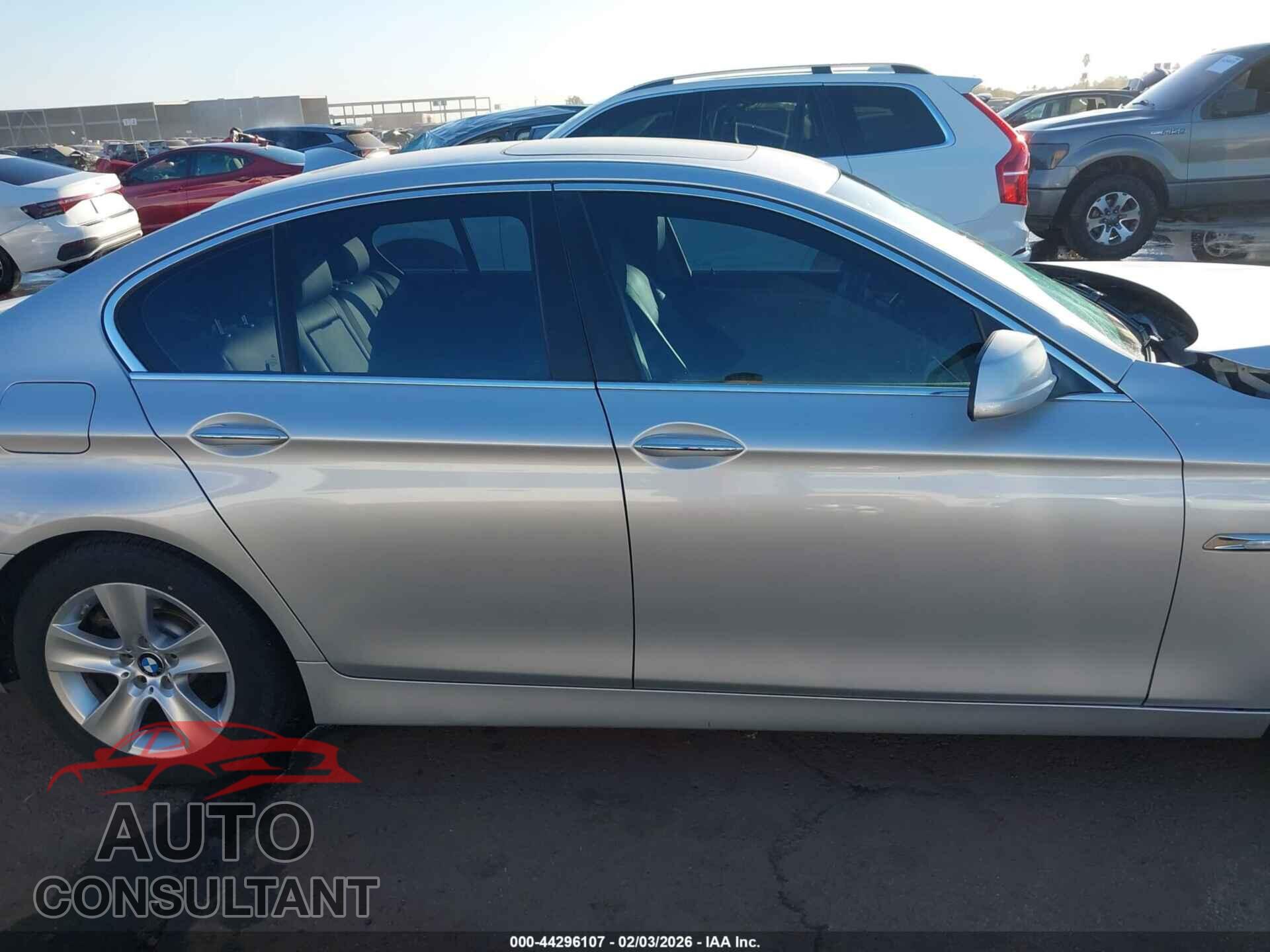 BMW 528I 2012 - WBAXG5C53CDX05917