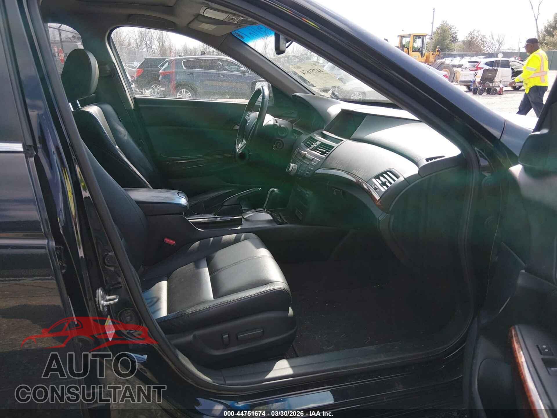 HONDA CROSSTOUR 2012 - 5J6TF3H57CL001852
