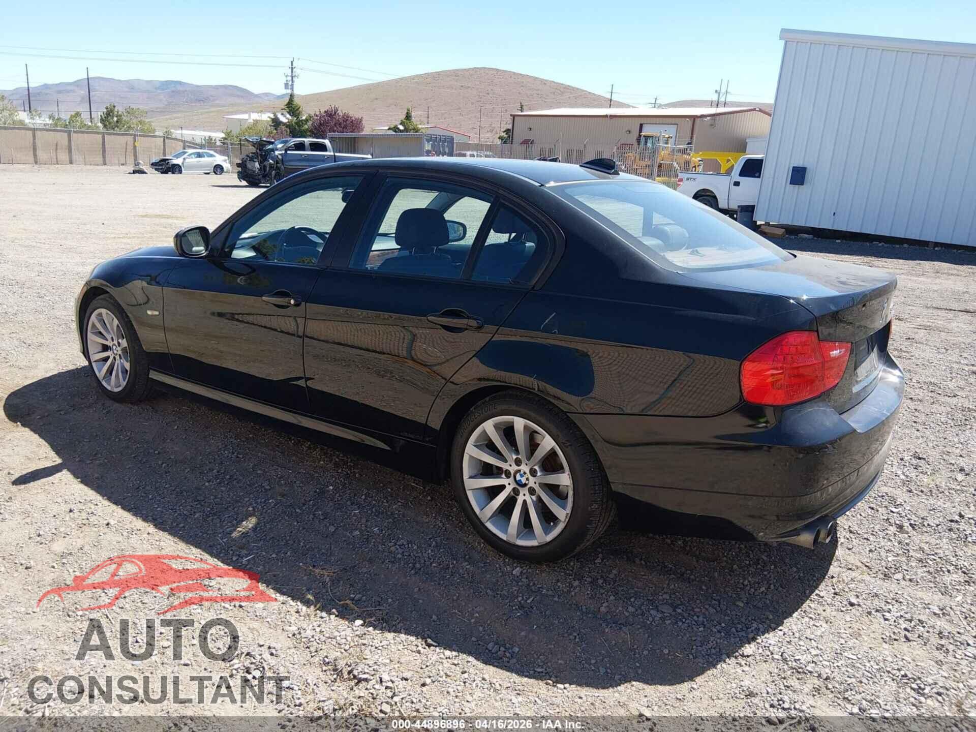 BMW 328I 2011 - WBAPH5G5XBNM80167