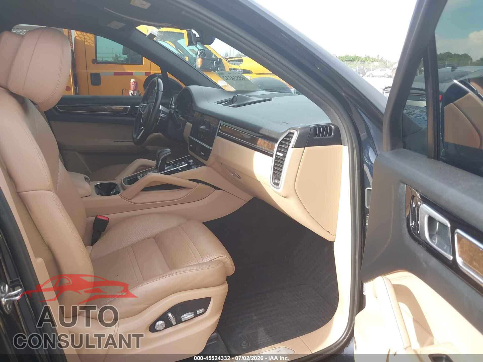 PORSCHE CAYENNE 2019 - WP1AA2AY2KDA00593