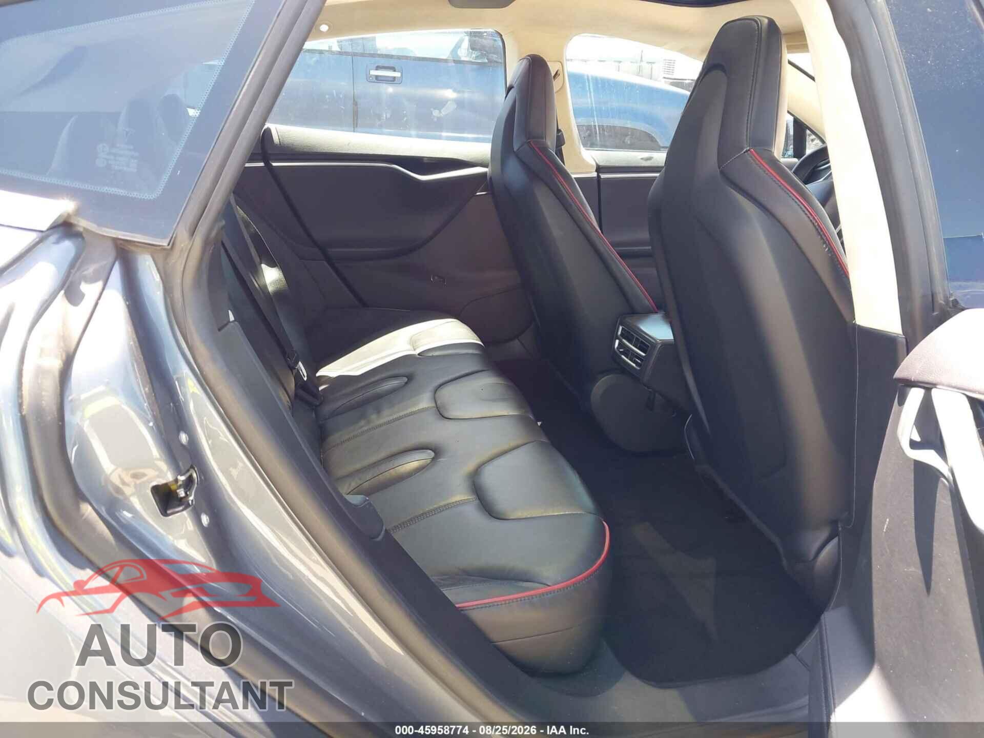 TESLA MODEL S 2013 - 5YJSA1DP3DFP13582