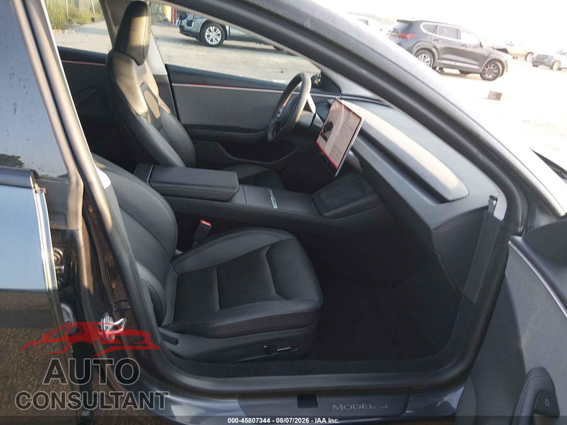 TESLA MODEL 3 2024 - 5YJ3E1EA3RF722227