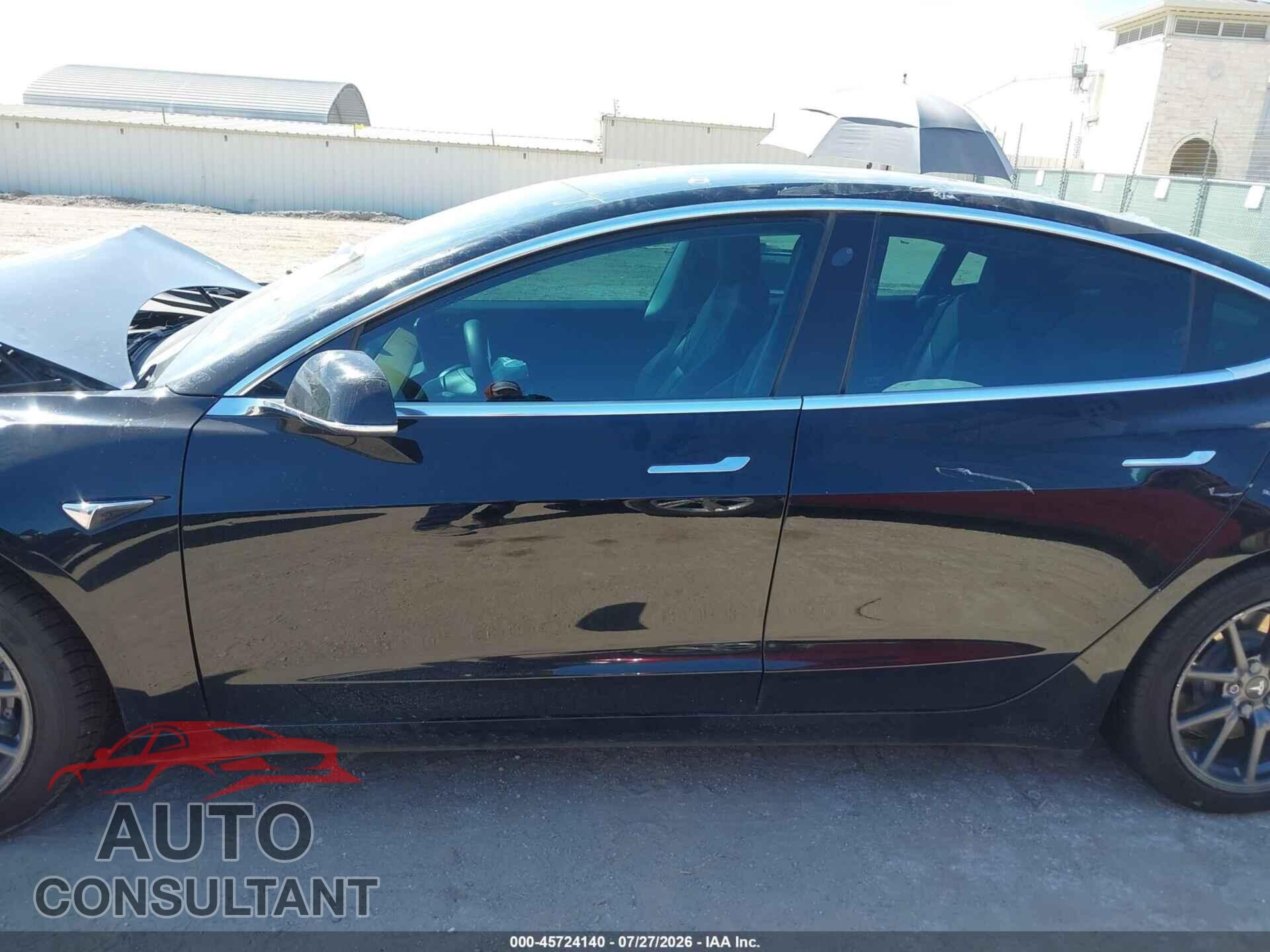 TESLA MODEL 3 2020 - 5YJ3E1EAXLF798843
