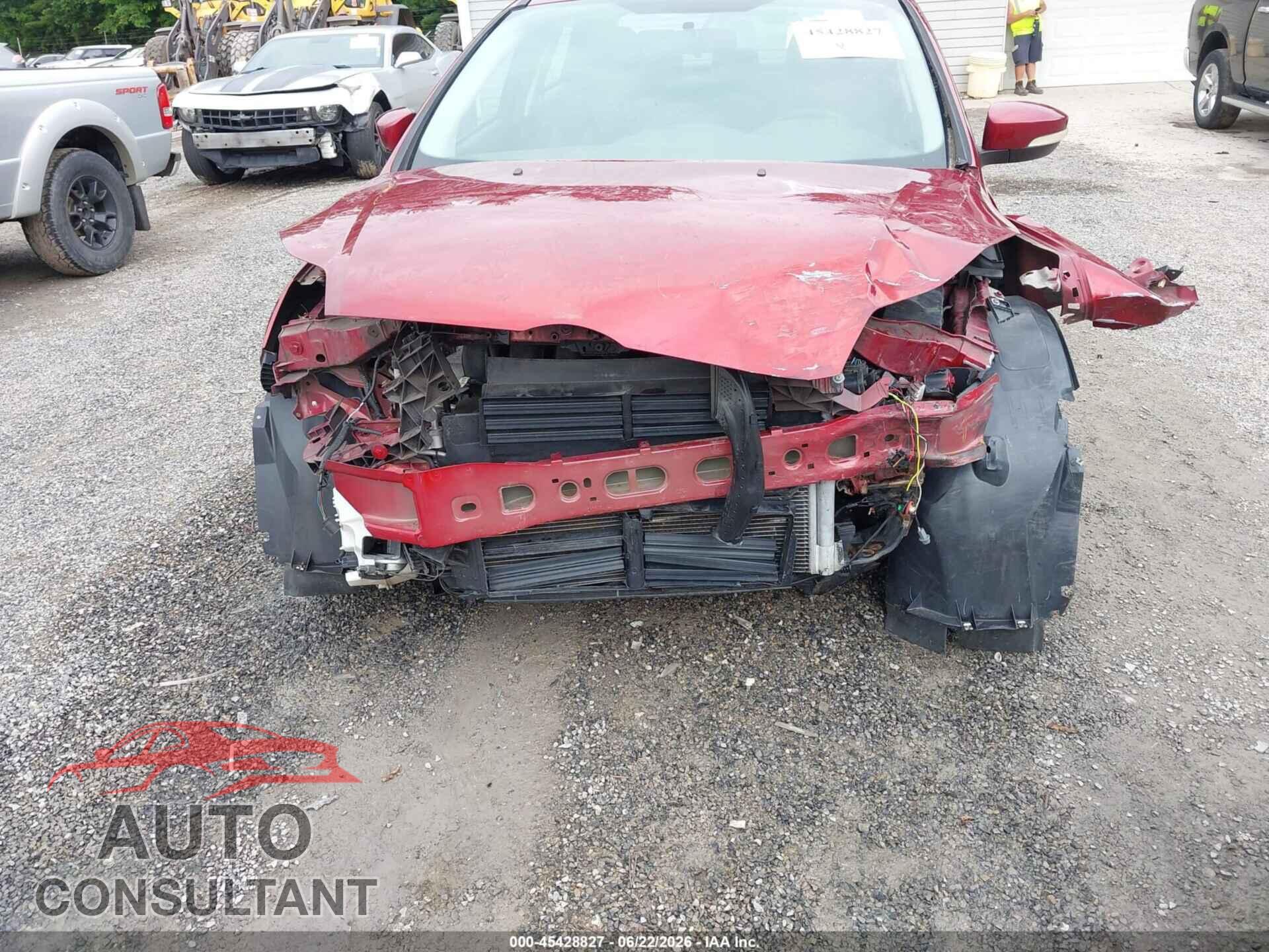 FORD FOCUS 2014 - 1FADP3F2XEL354093