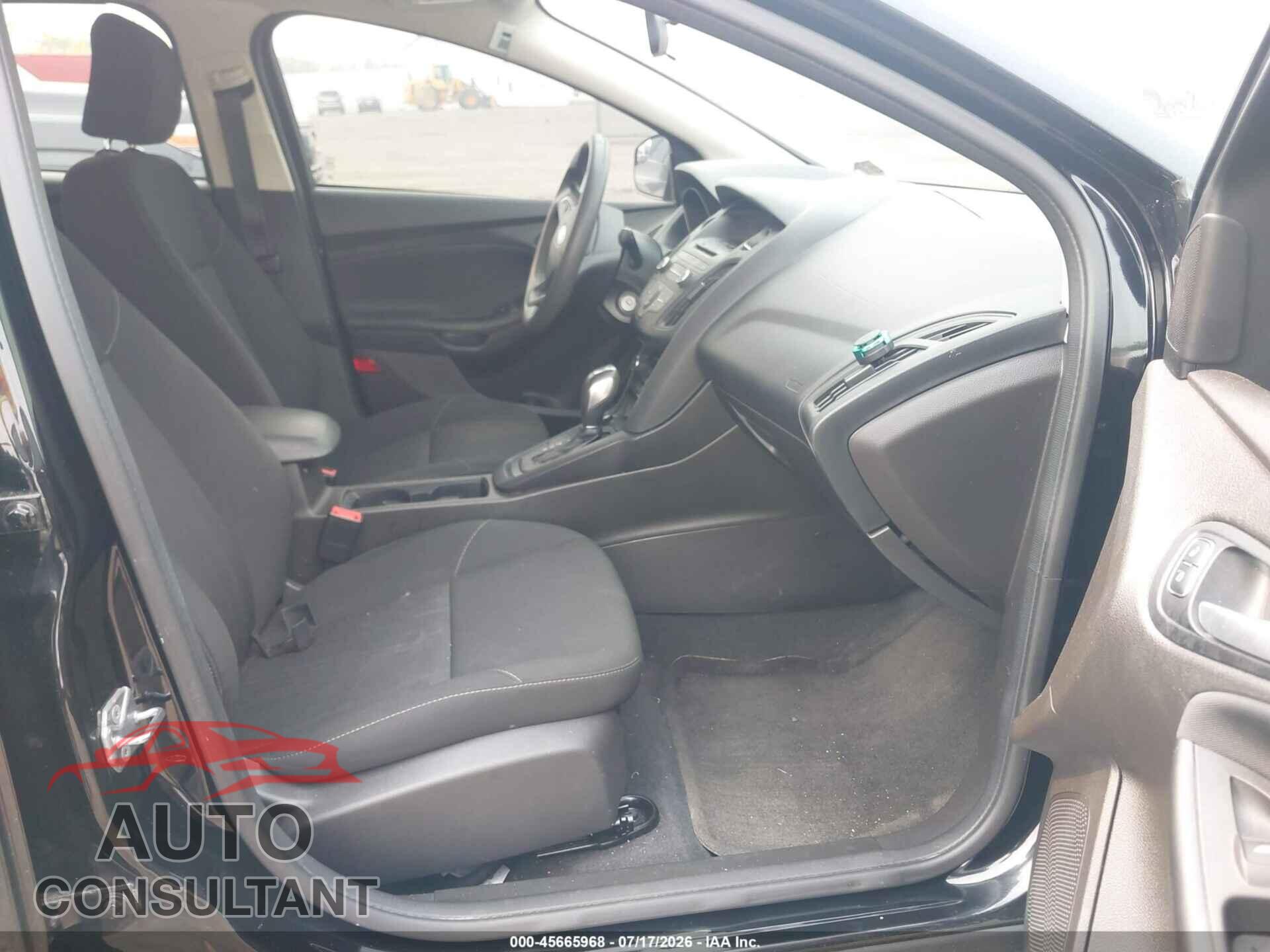 FORD FOCUS 2016 - 1FADP3FE2GL292802