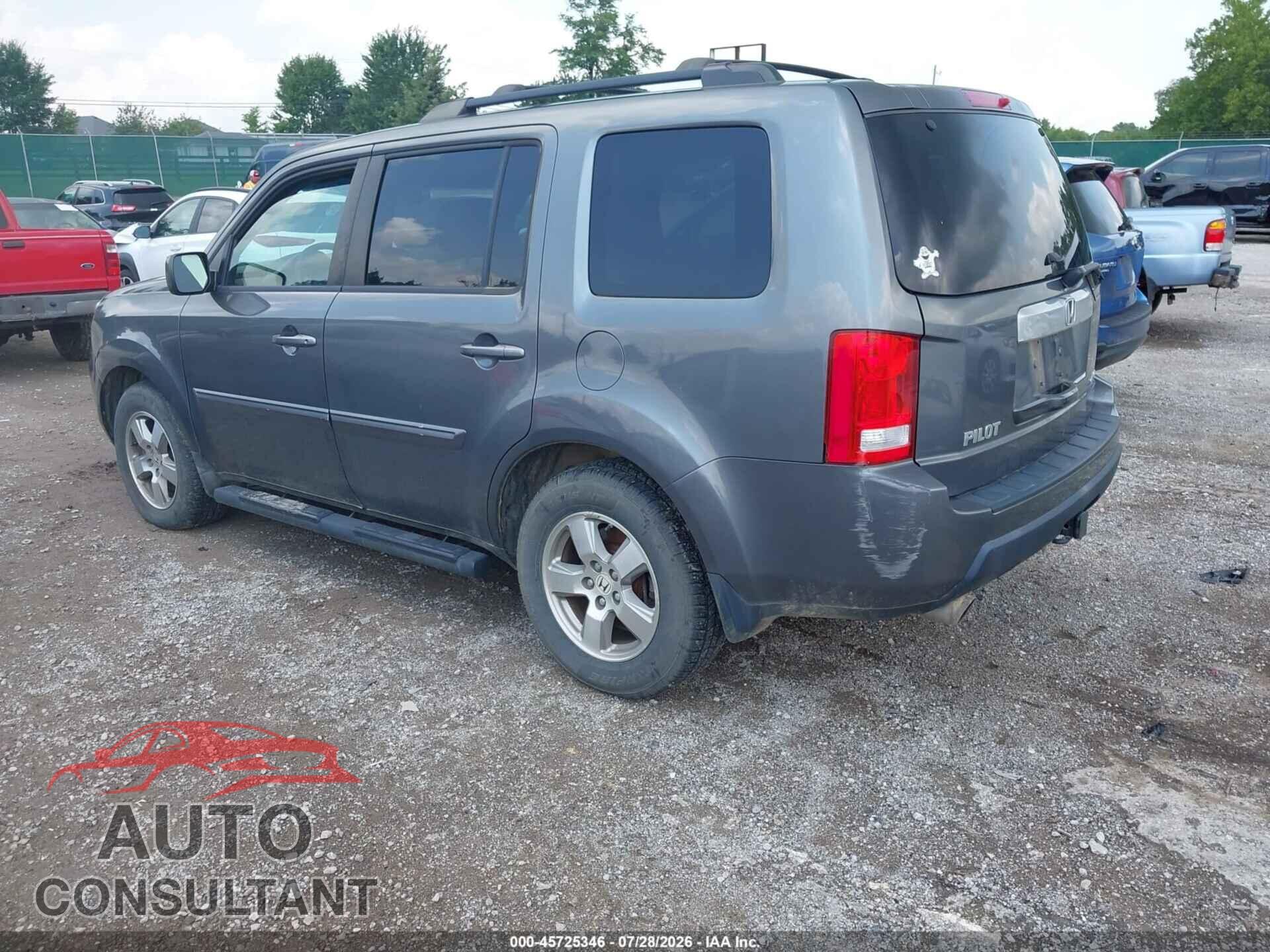HONDA PILOT 2011 - 5FNYF4H46BB013453