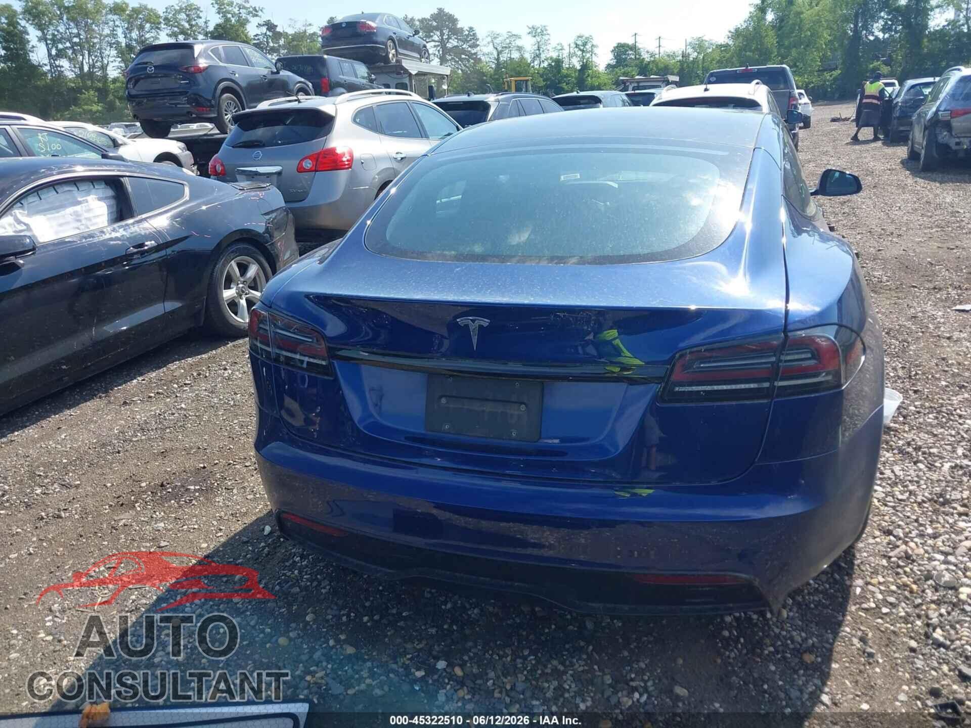 TESLA MODEL S 2022 - 5YJSA1E56NF488542