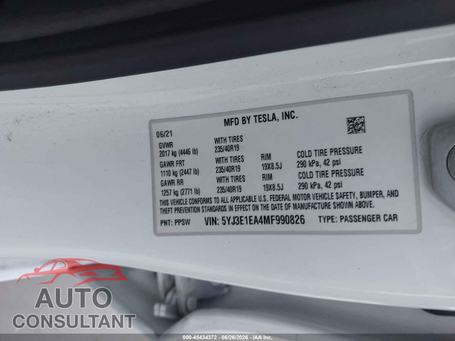 TESLA MODEL 3 2021 - 5YJ3E1EA4MF990826