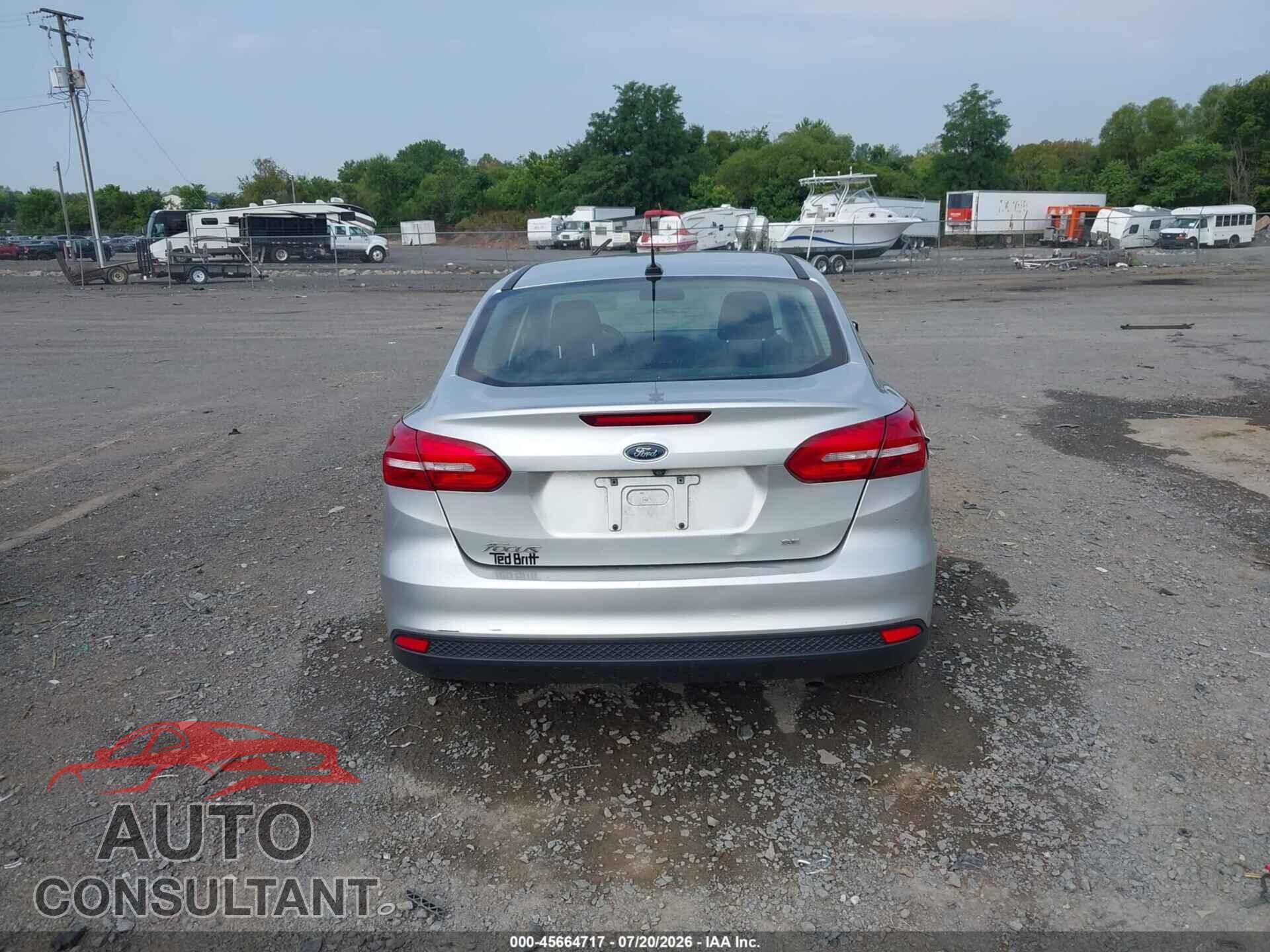 FORD FOCUS 2017 - 1FADP3F25HL266377