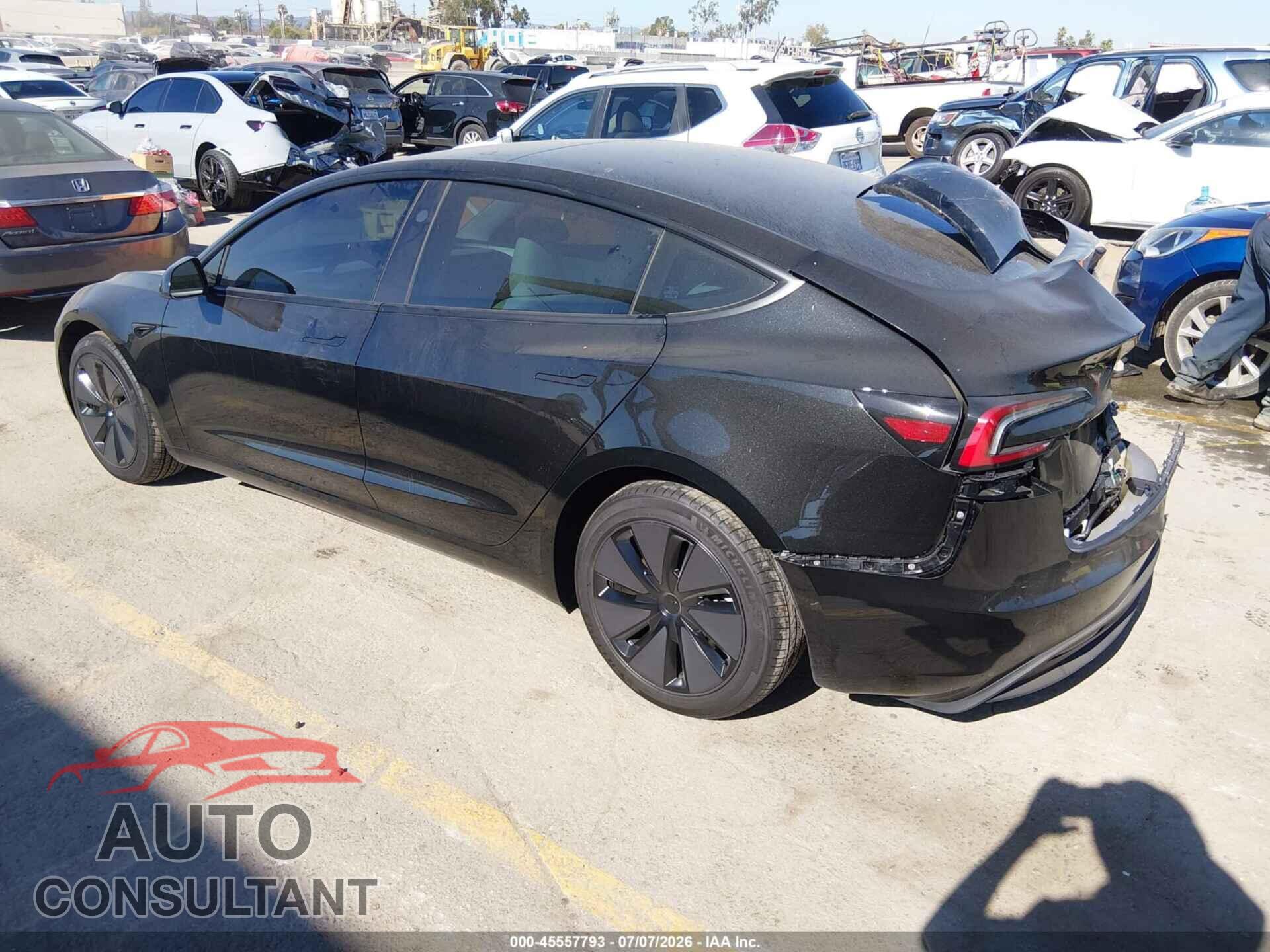 TESLA MODEL 3 2026 - 5YJ3E1EA3TF163009