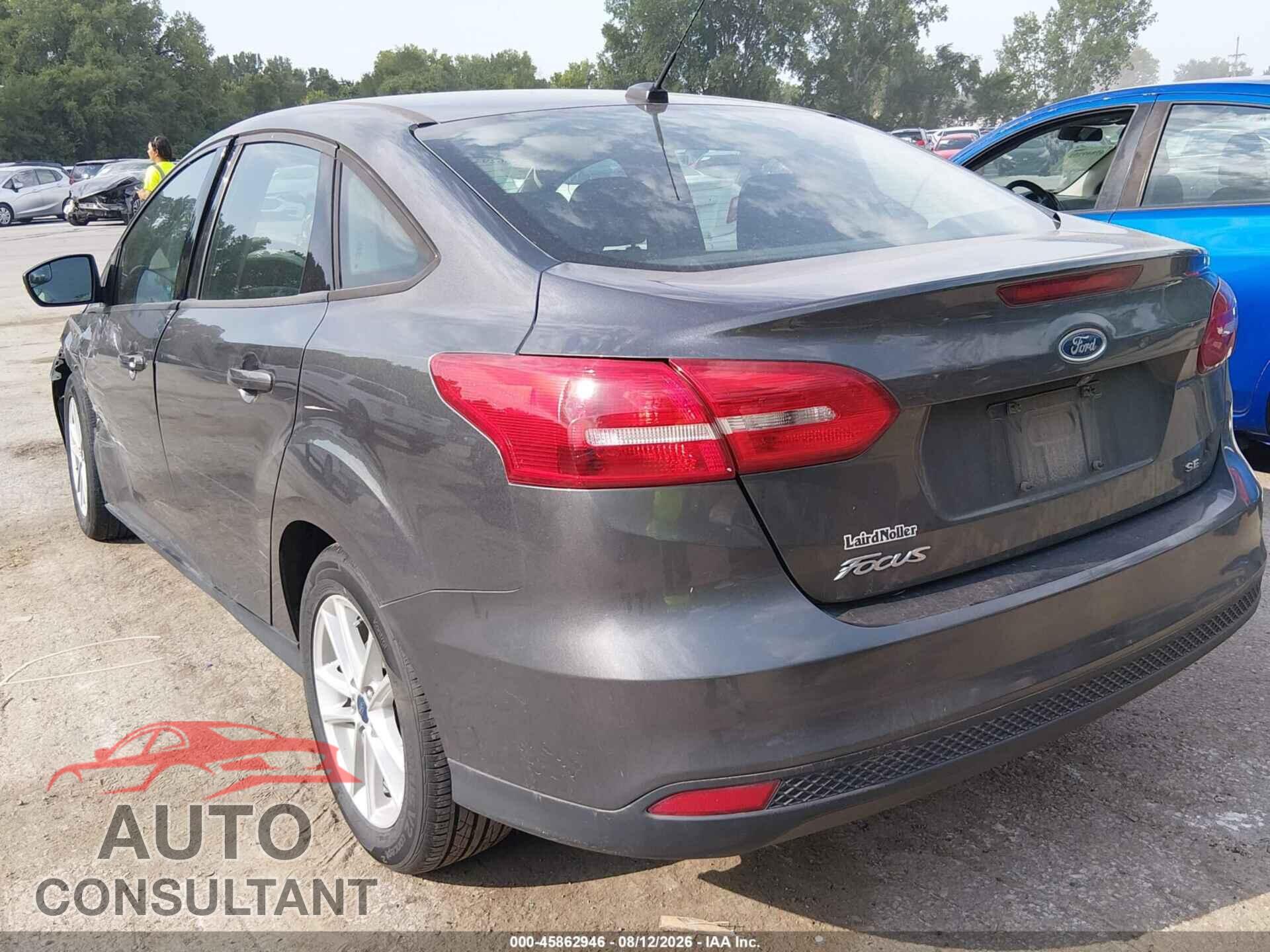 FORD FOCUS 2017 - 1FADP3F25HL221875