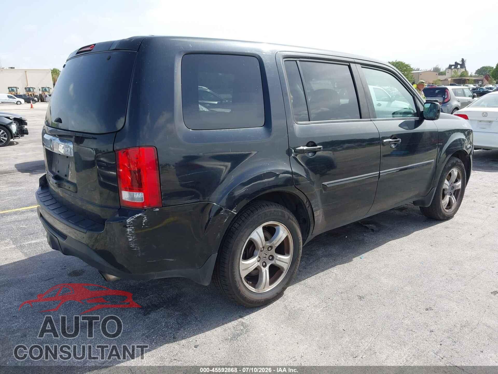 HONDA PILOT 2013 - 5FNYF3H59DB008009