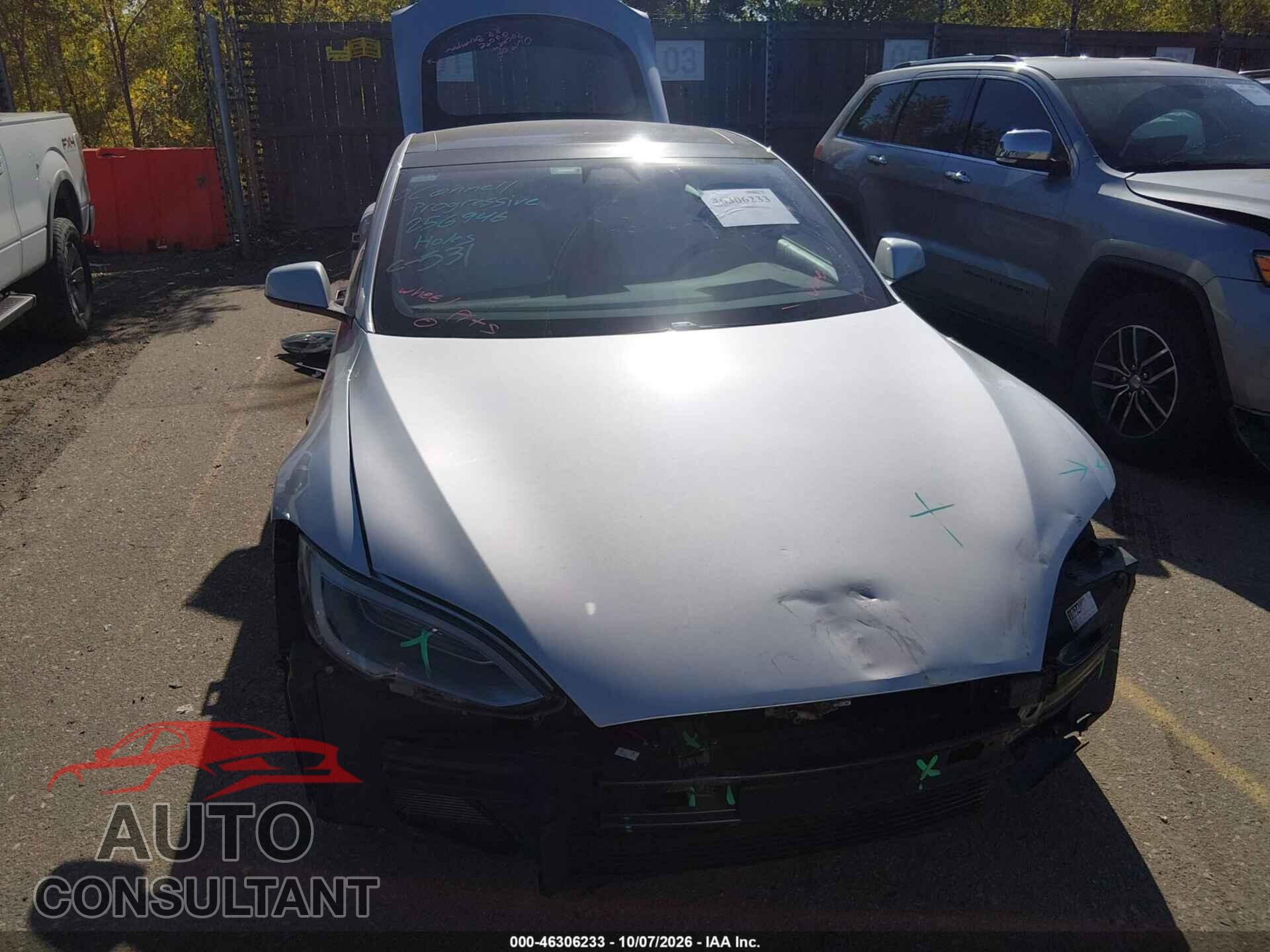 TESLA MODEL S 2018 - 5YJSA1E2XJF256946