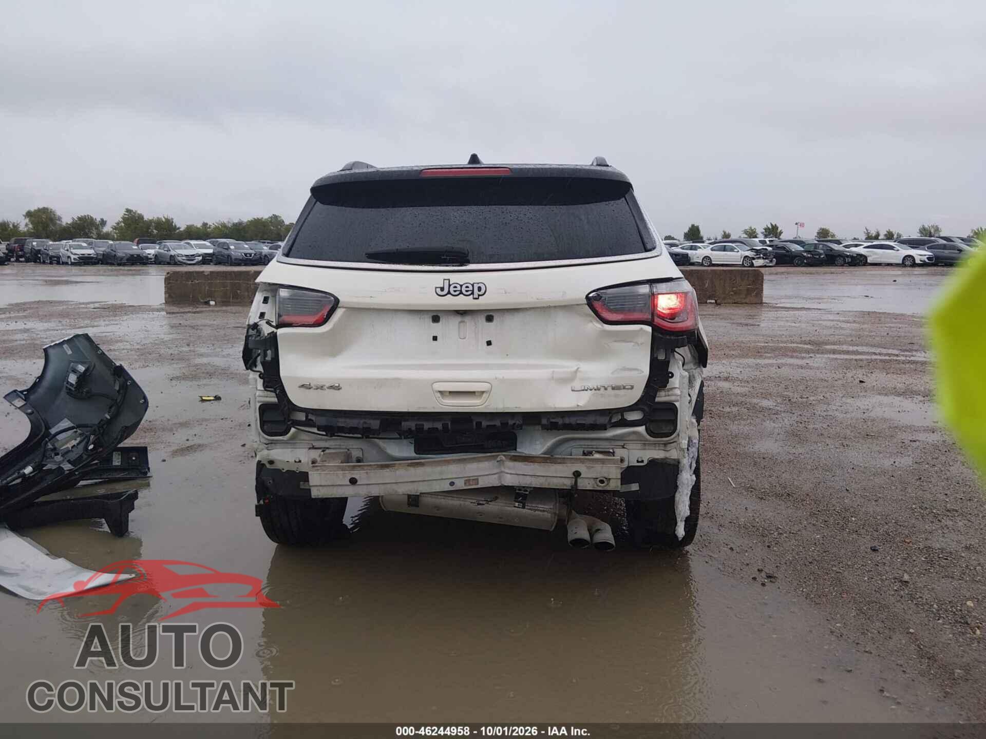 JEEP COMPASS 2018 - 3C4NJDCB4JT136482