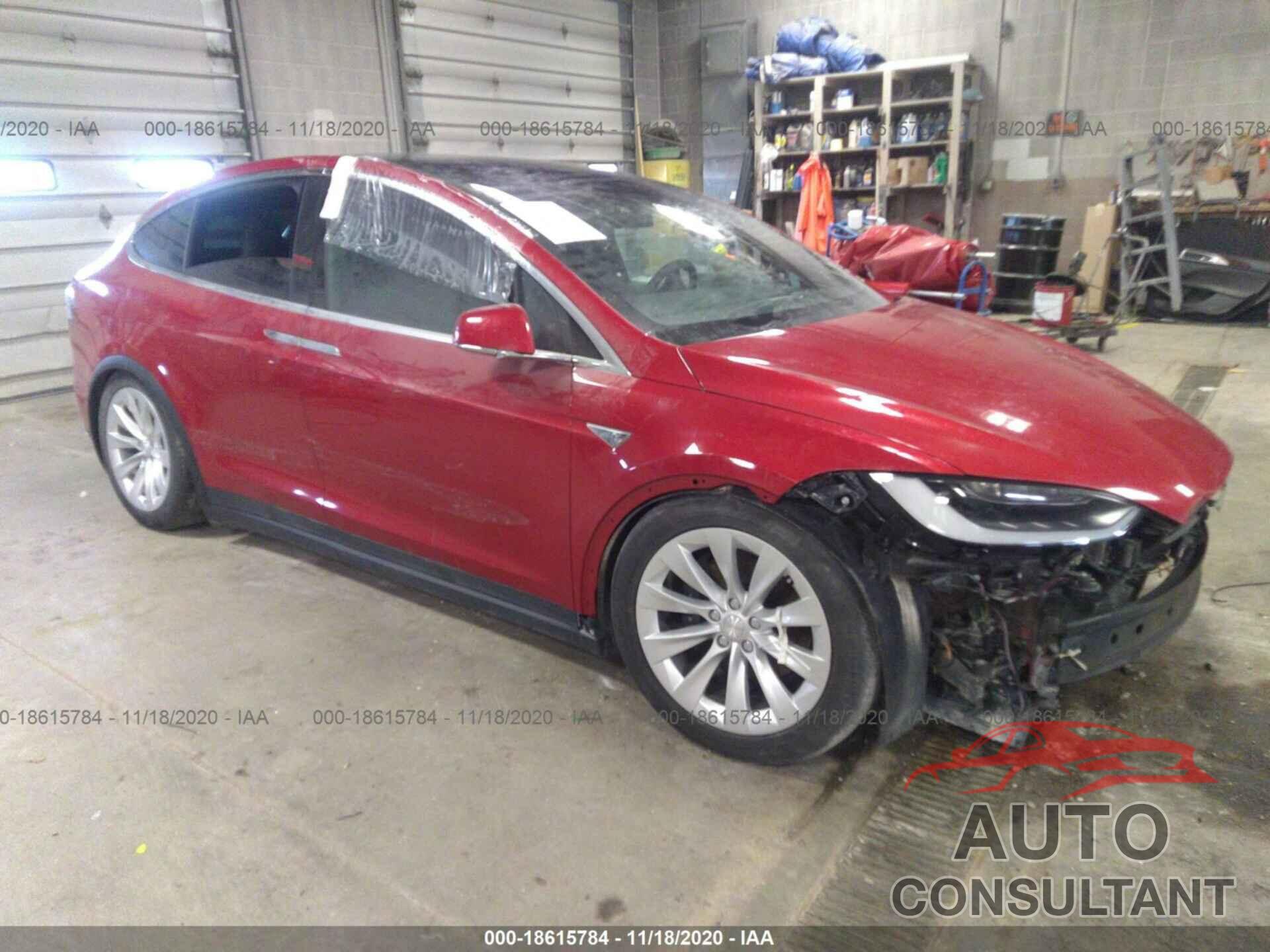 TESLA MODEL X 2016 - 5YJXCBE21GF006123