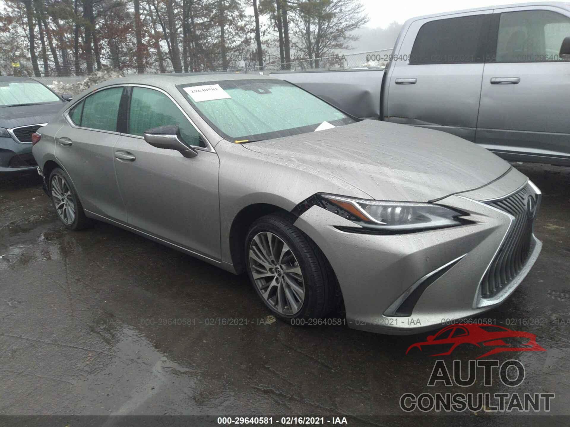 LEXUS ES 2019 - 58ABZ1B15KU049687