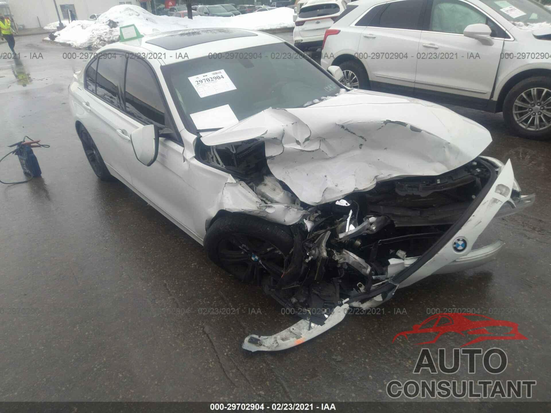 BMW 3 SERIES 2016 - WBA8E3G5XGNU01959