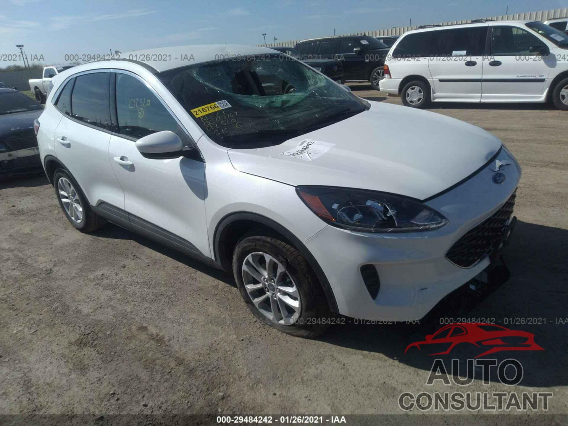 FORD ESCAPE 2020 - 1FMCU0G64LUC12520