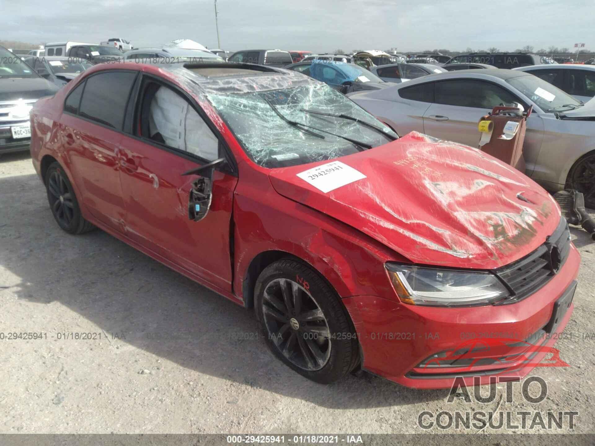 VOLKSWAGEN JETTA 2018 - 3VWD17AJ4JM225130