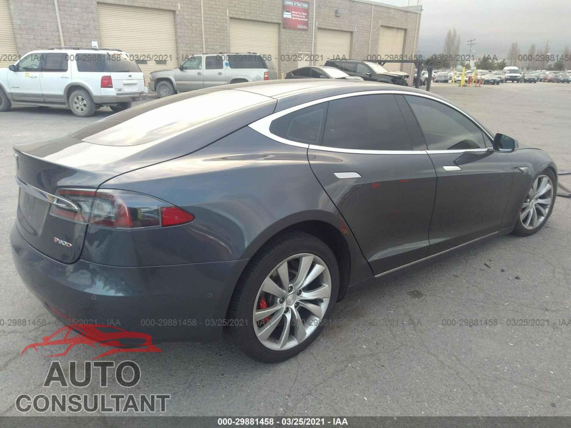 TESLA MODEL S 2016 - 5YJSA1E46GF145384