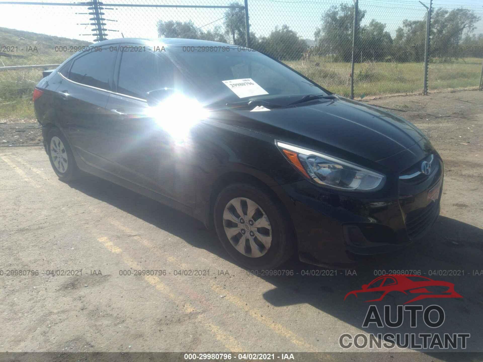 HYUNDAI ACCENT 2016 - KMHCT4AE3GU130889