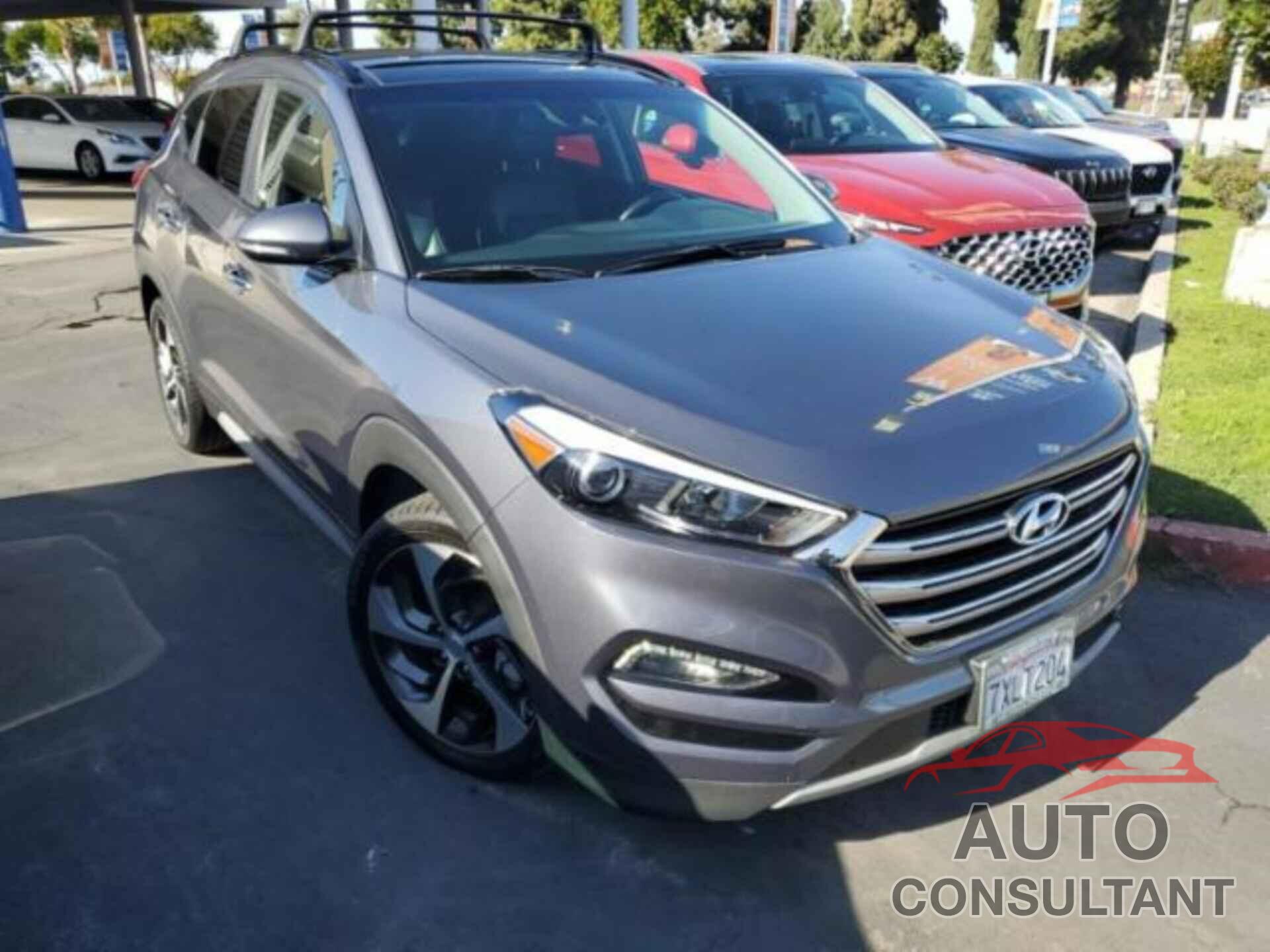 HYUNDAI TUCSON 2017 - KM8J33A22HU376003