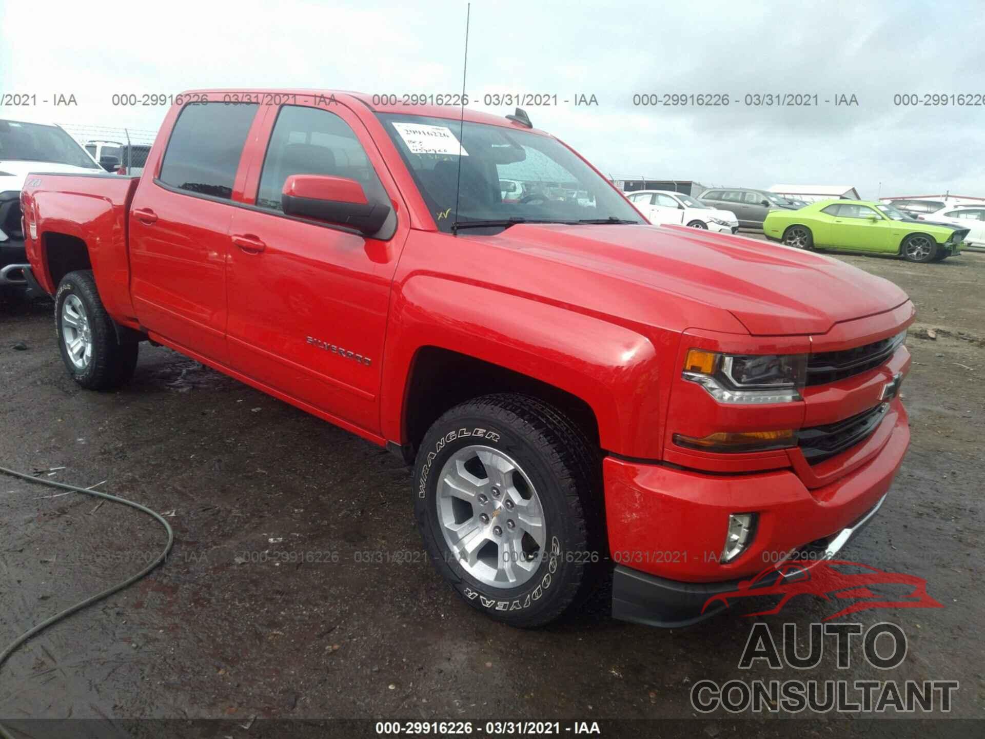 CHEVROLET SILVERADO 1500 2018 - 3GCUKREC4JG133408