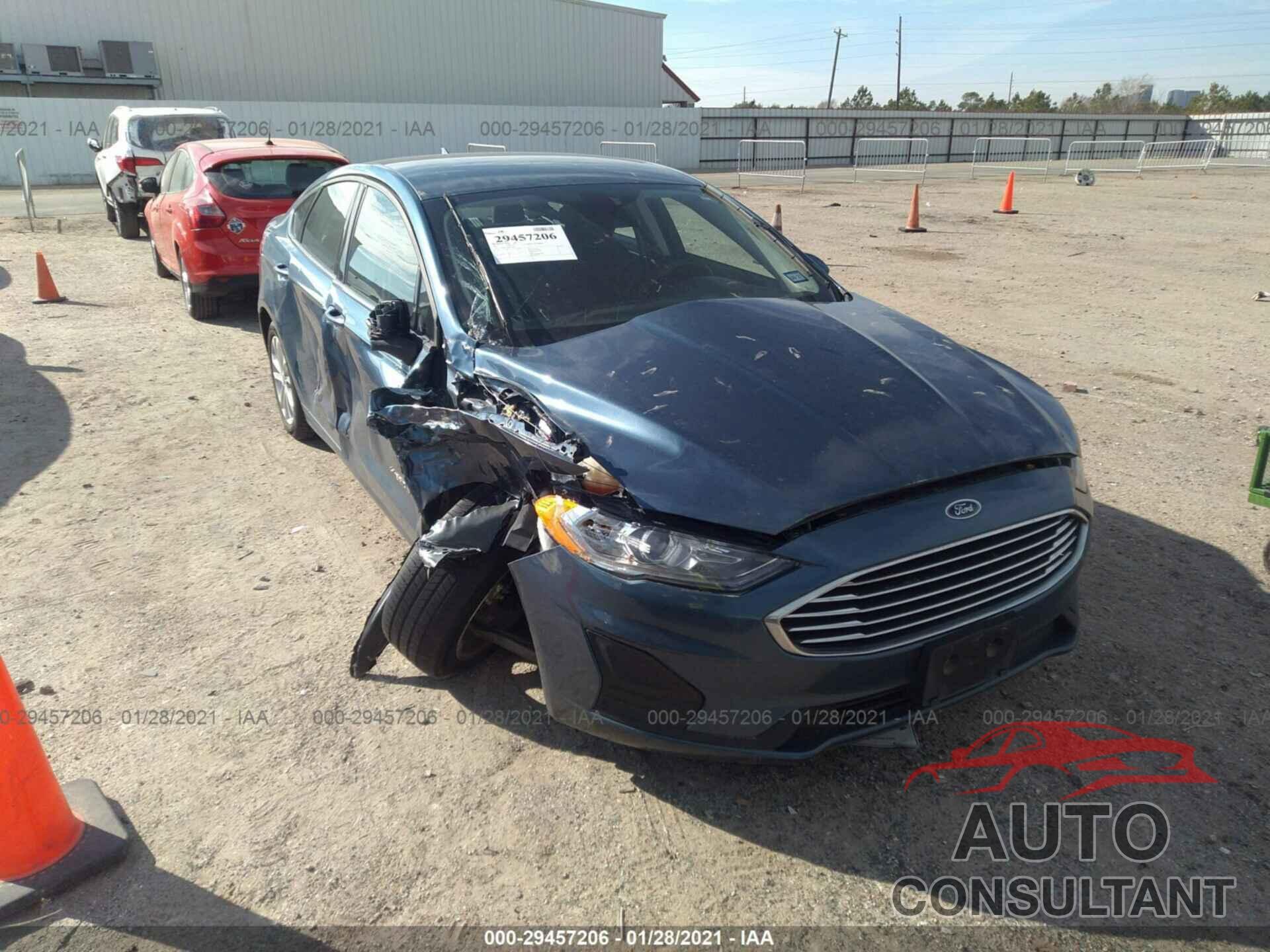 FORD FUSION HYBRID 2019 - 3FA6P0LU6KR262019