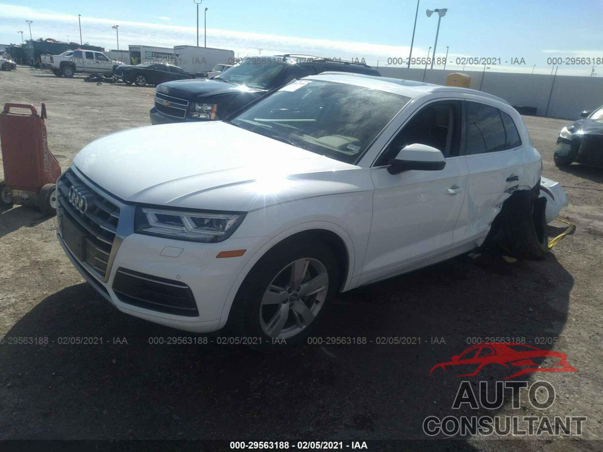 AUDI Q5 2018 - WA1BNAFY6J2028527