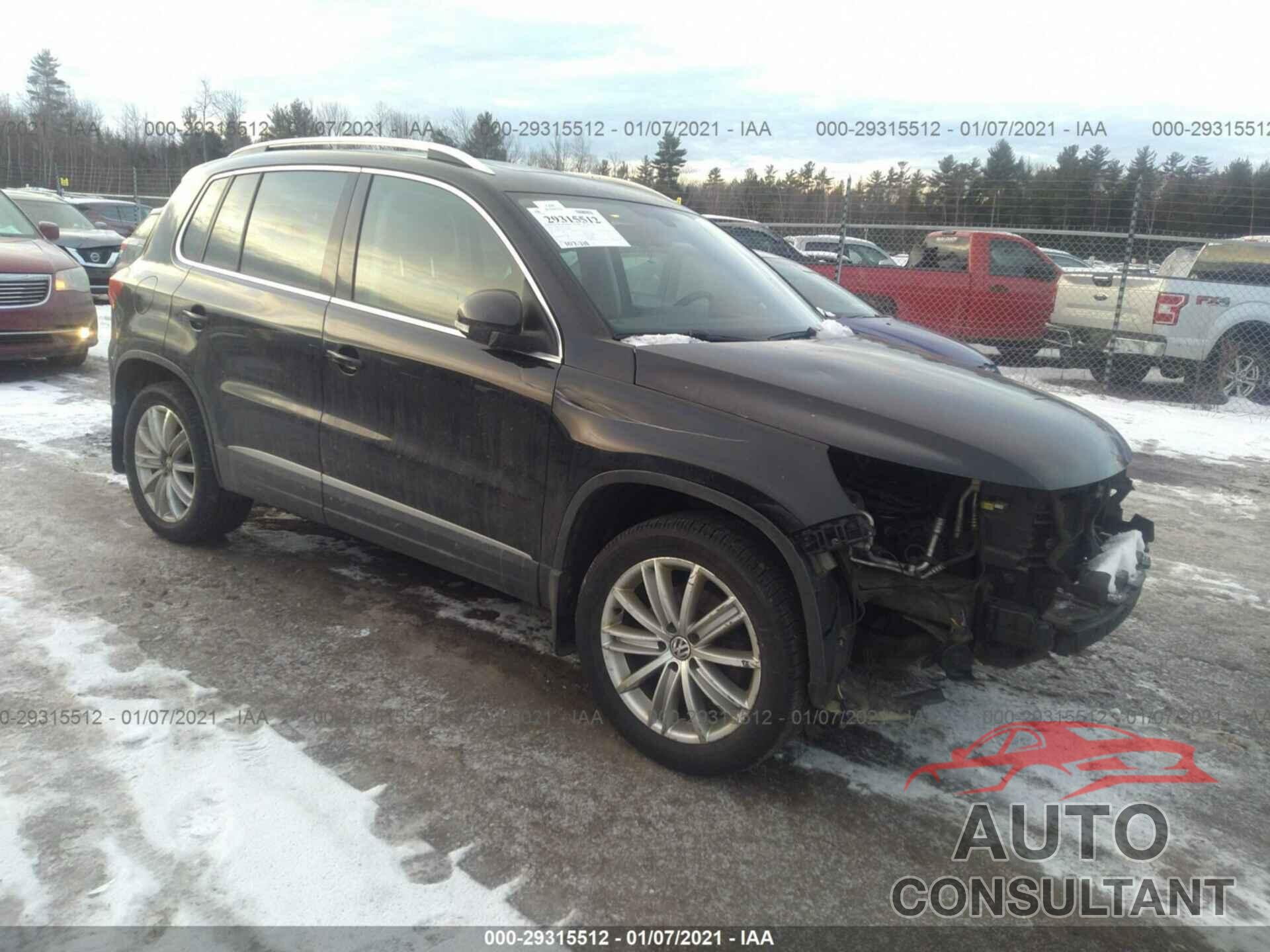 VOLKSWAGEN TIGUAN 2016 - WVGBV7AX0GW548047
