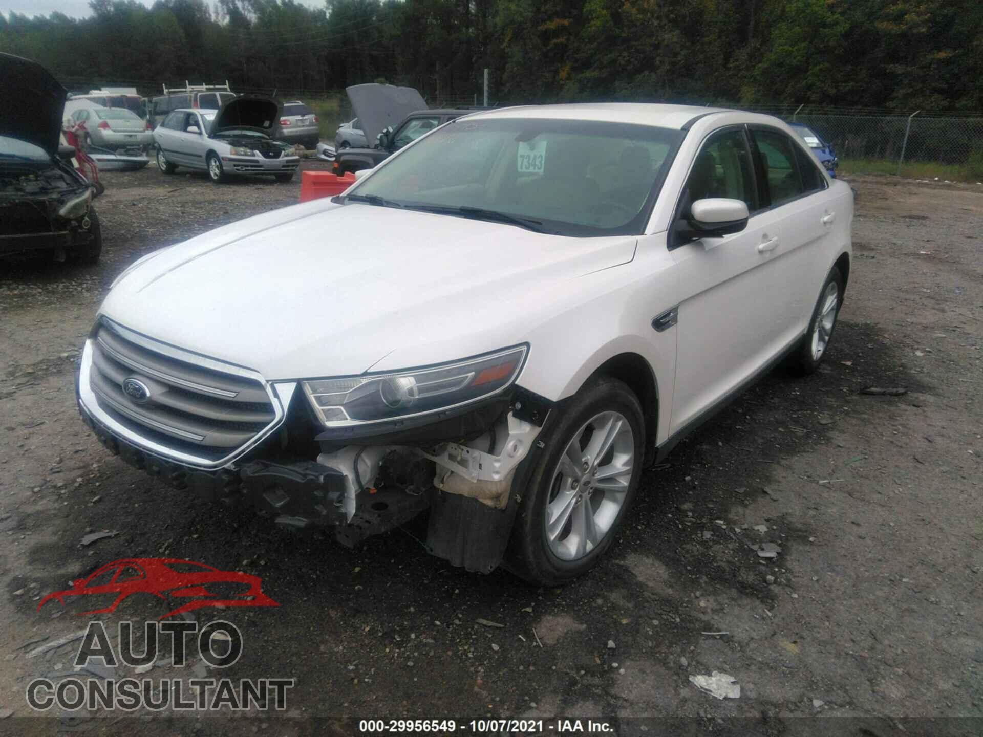 FORD TAURUS 2017 - 1FAHP2E86HG142743