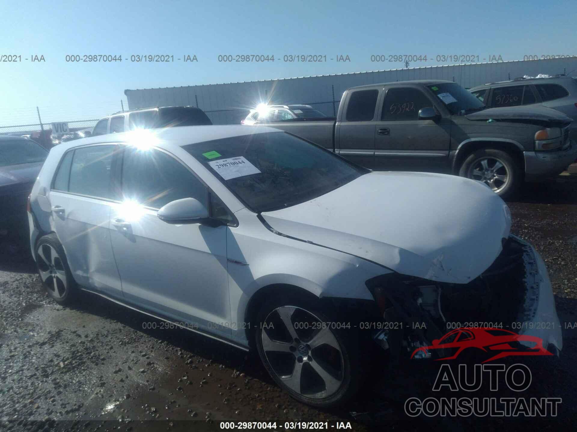 VOLKSWAGEN GOLF GTI 2016 - 3VW5T7AU6GM053555