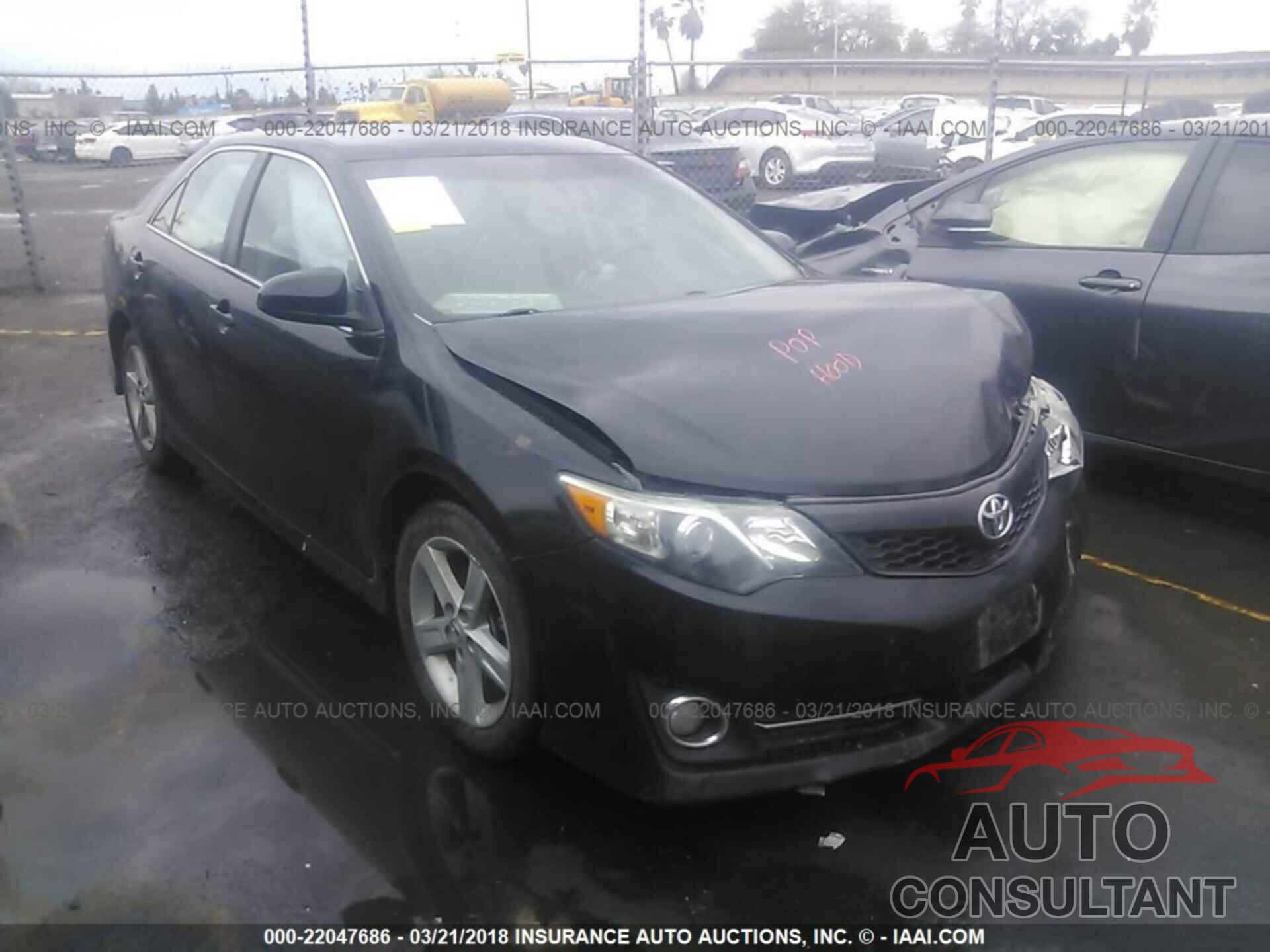 Toyota Camry 2014 - 4T1BF1FK2EU440075