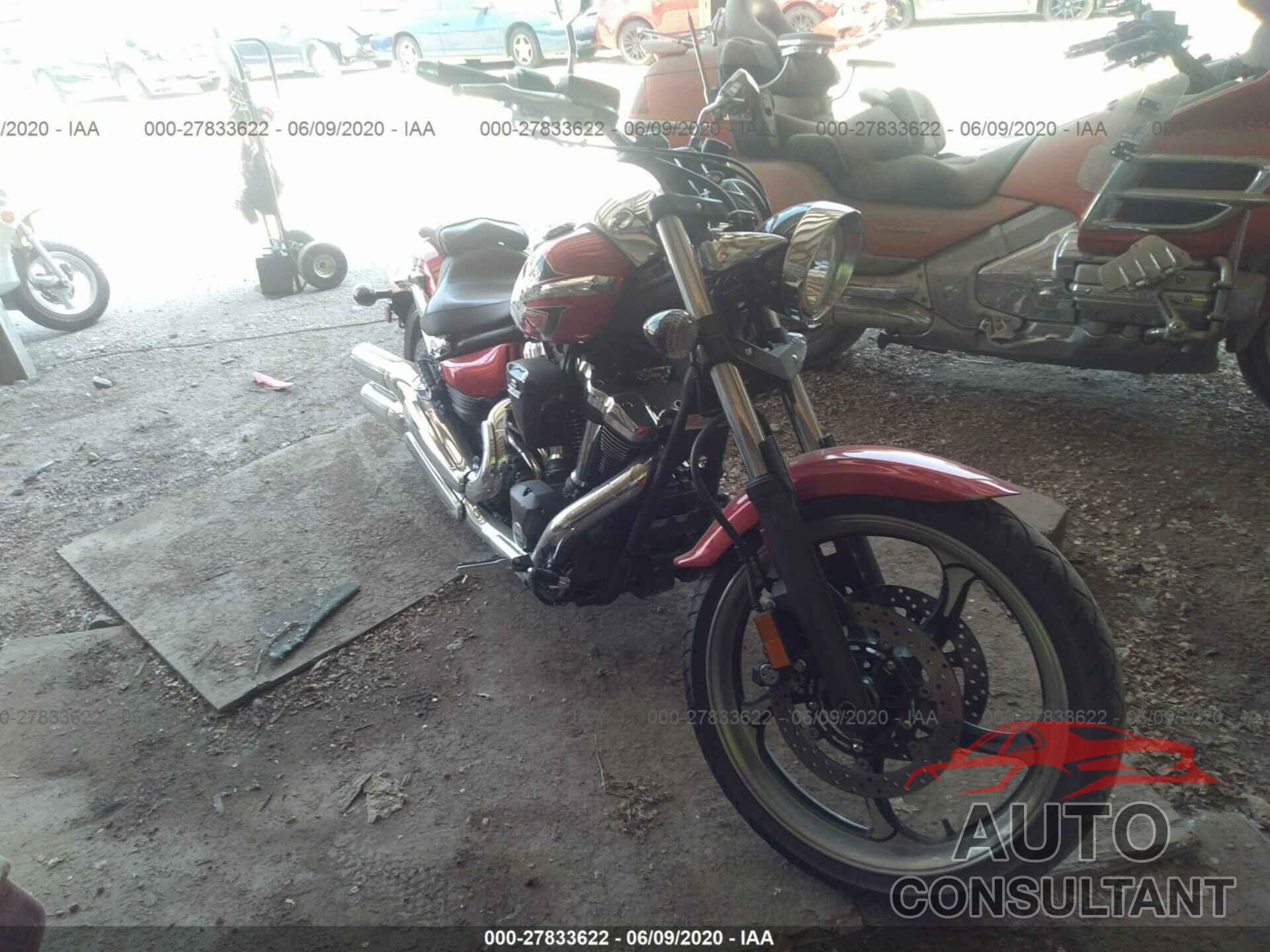 YAMAHA XV1900 2010 - JYAVP27E6AA011610
