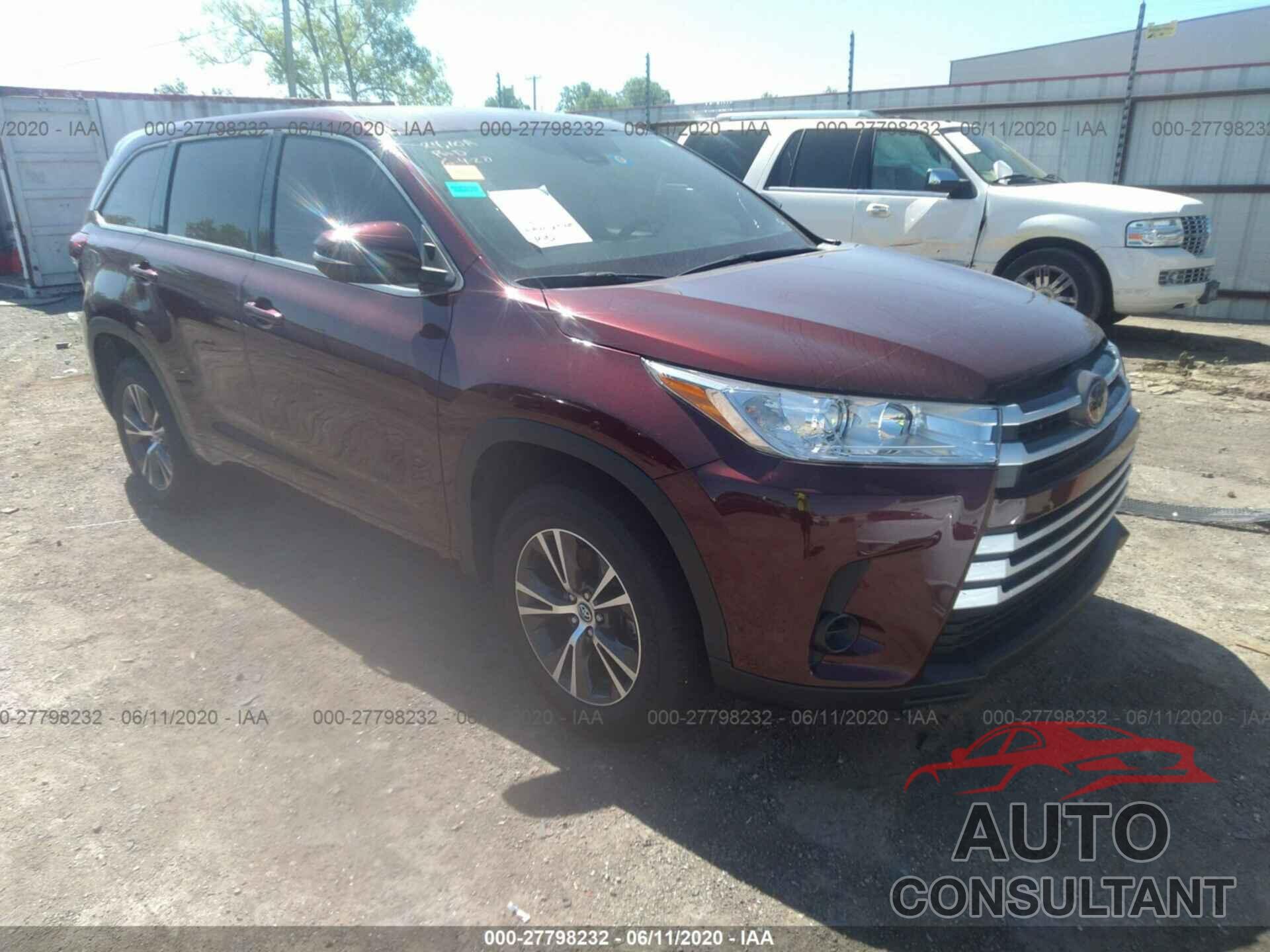 TOYOTA HIGHLANDER 2018 - 5TDZARFH0JS037926