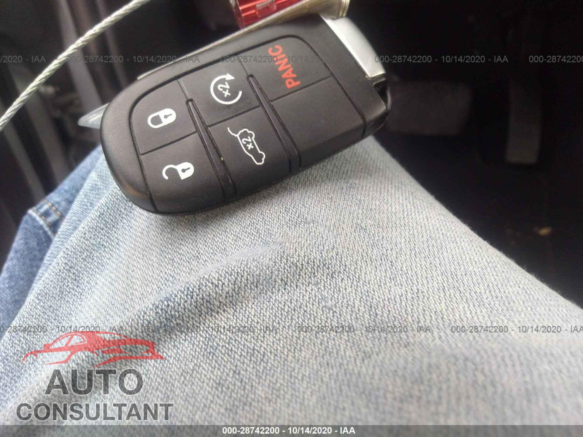 DODGE DURANGO 2019 - 1C4RDJDG2KC733936