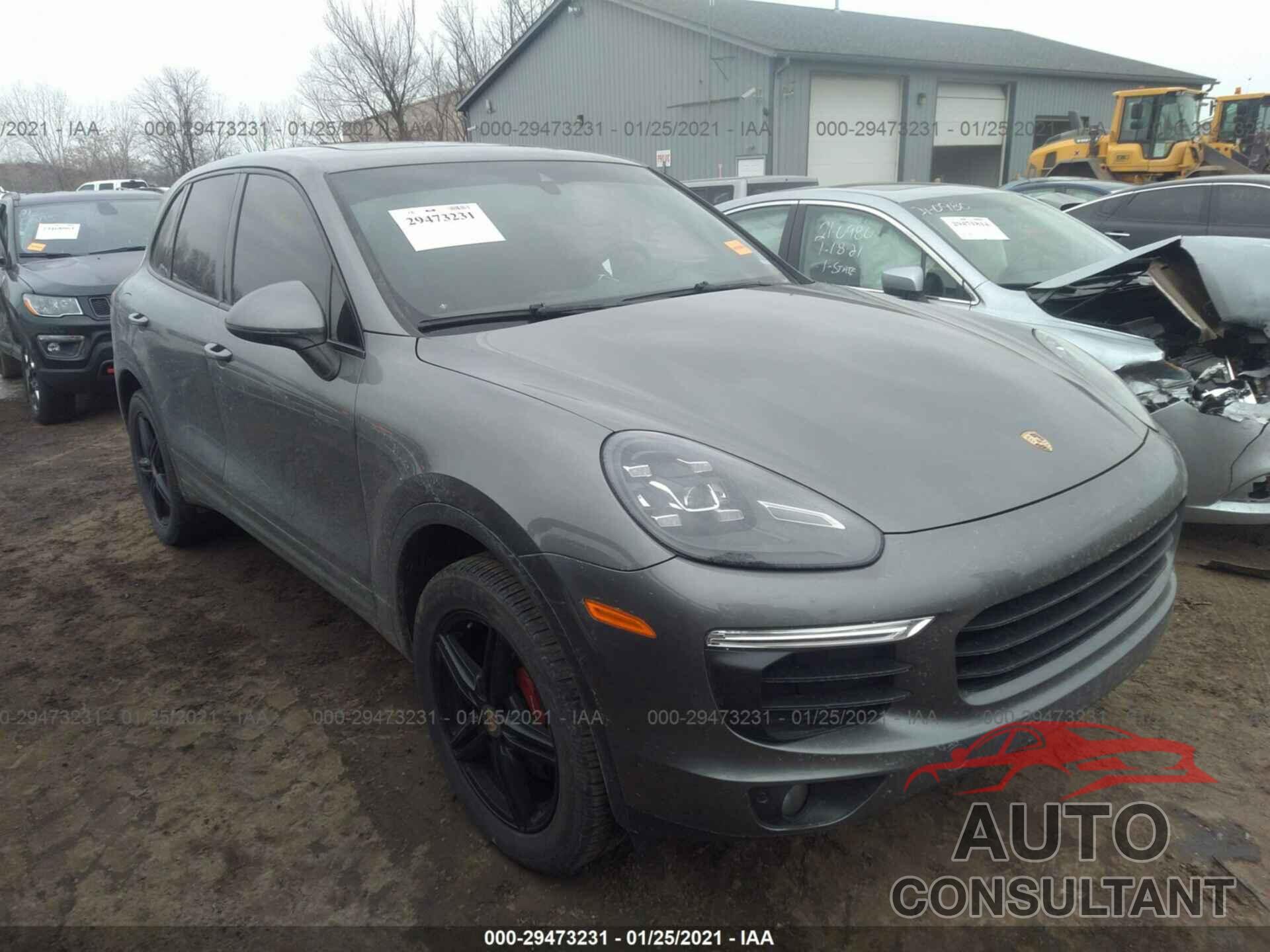 PORSCHE CAYENNE 2016 - WP1AA2A22GKA16131