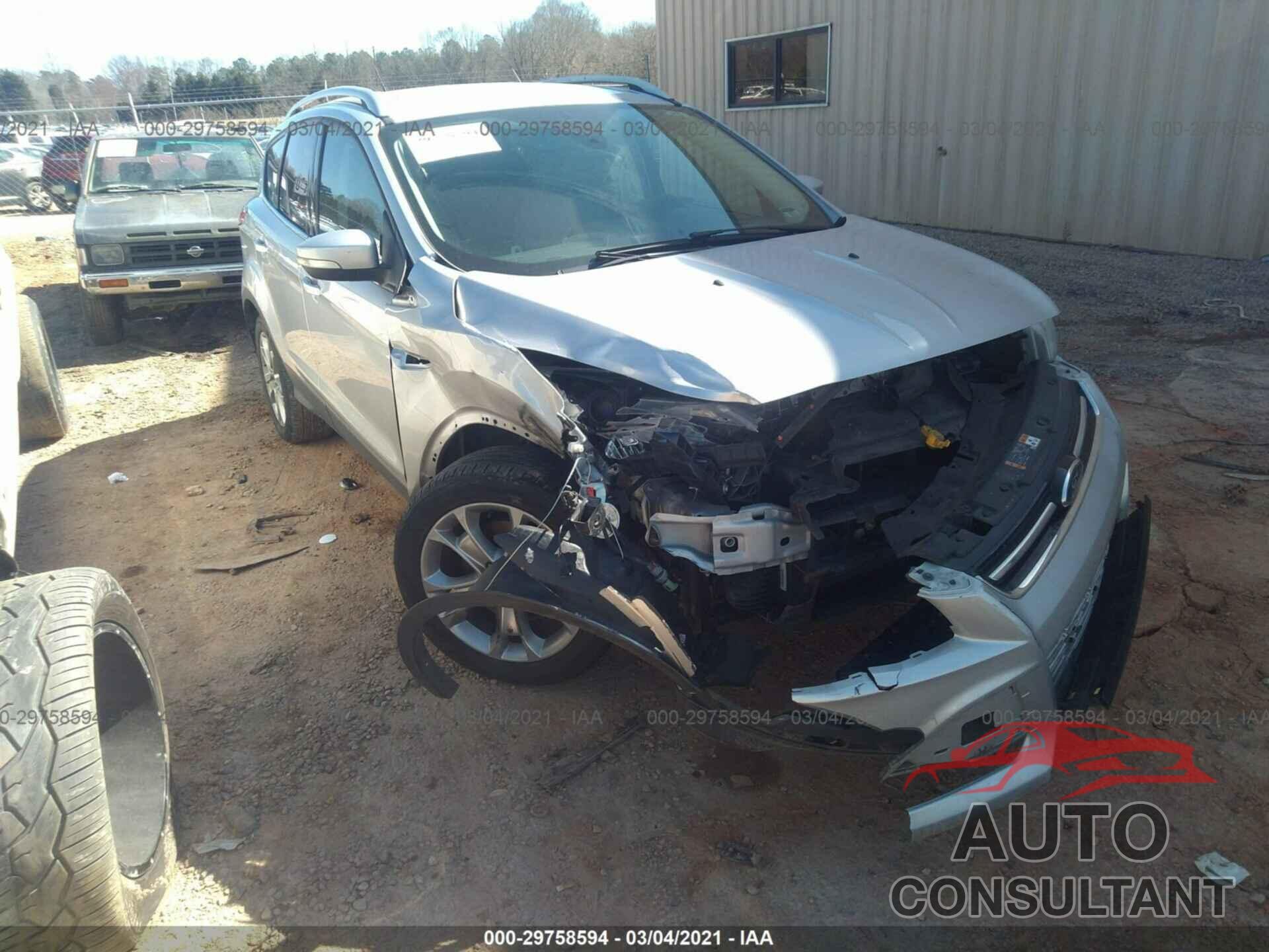 FORD ESCAPE 2016 - 1FMCU0J96GUA77355