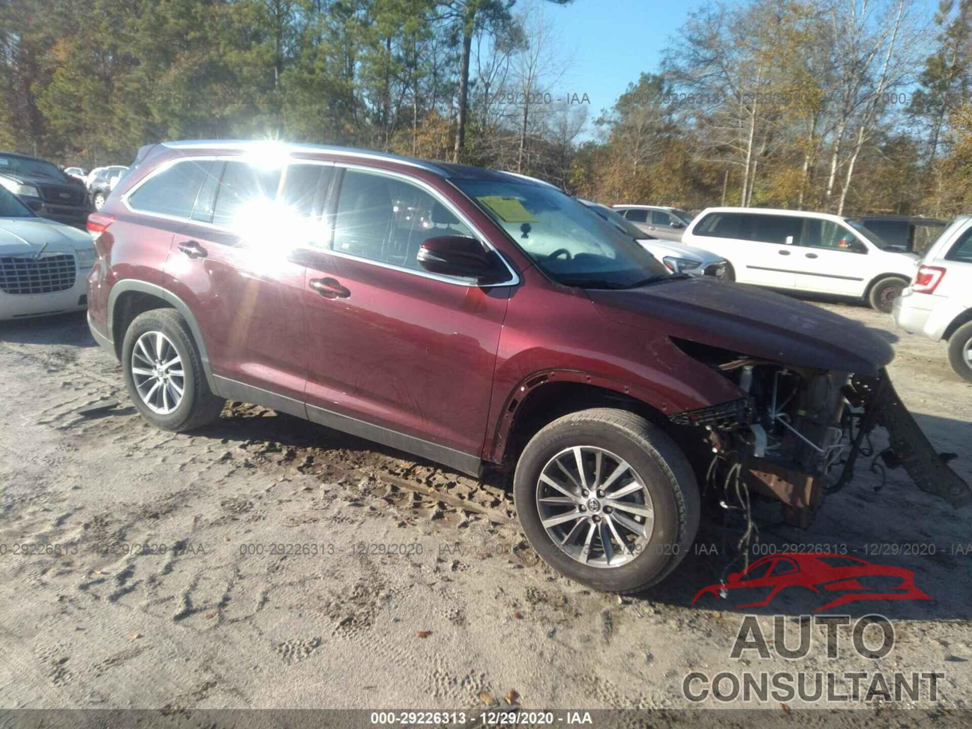 TOYOTA HIGHLANDER 2019 - 5TDKZRFH7KS315054
