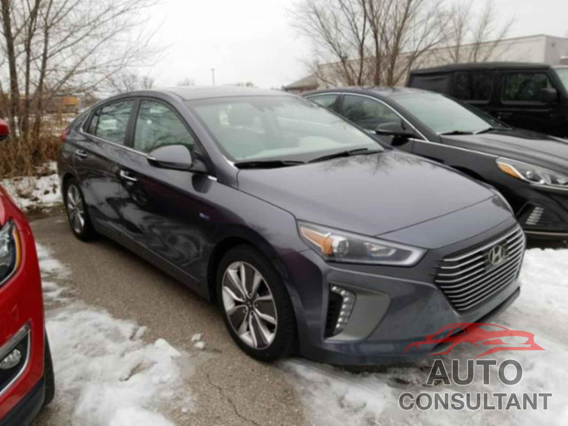 HYUNDAI IONIQ HYBRID 2018 - KMHC05LC9JU060137