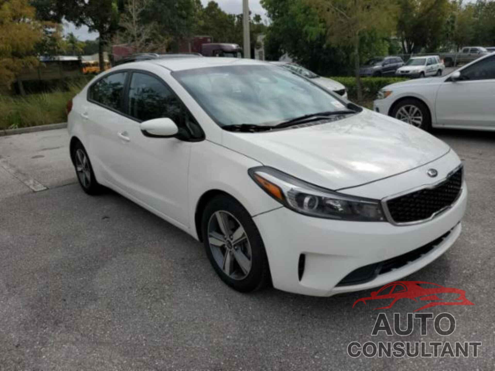 KIA FORTE 2018 - 3KPFL4A76JE207652