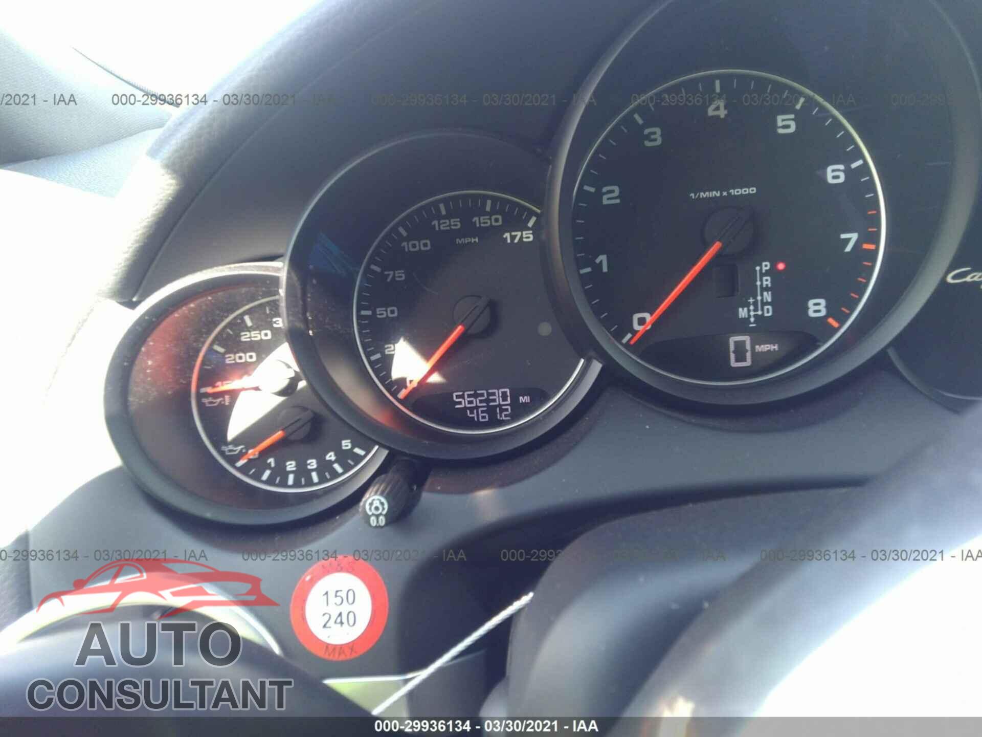 PORSCHE CAYENNE 2016 - WP1AA2A28GLA04351