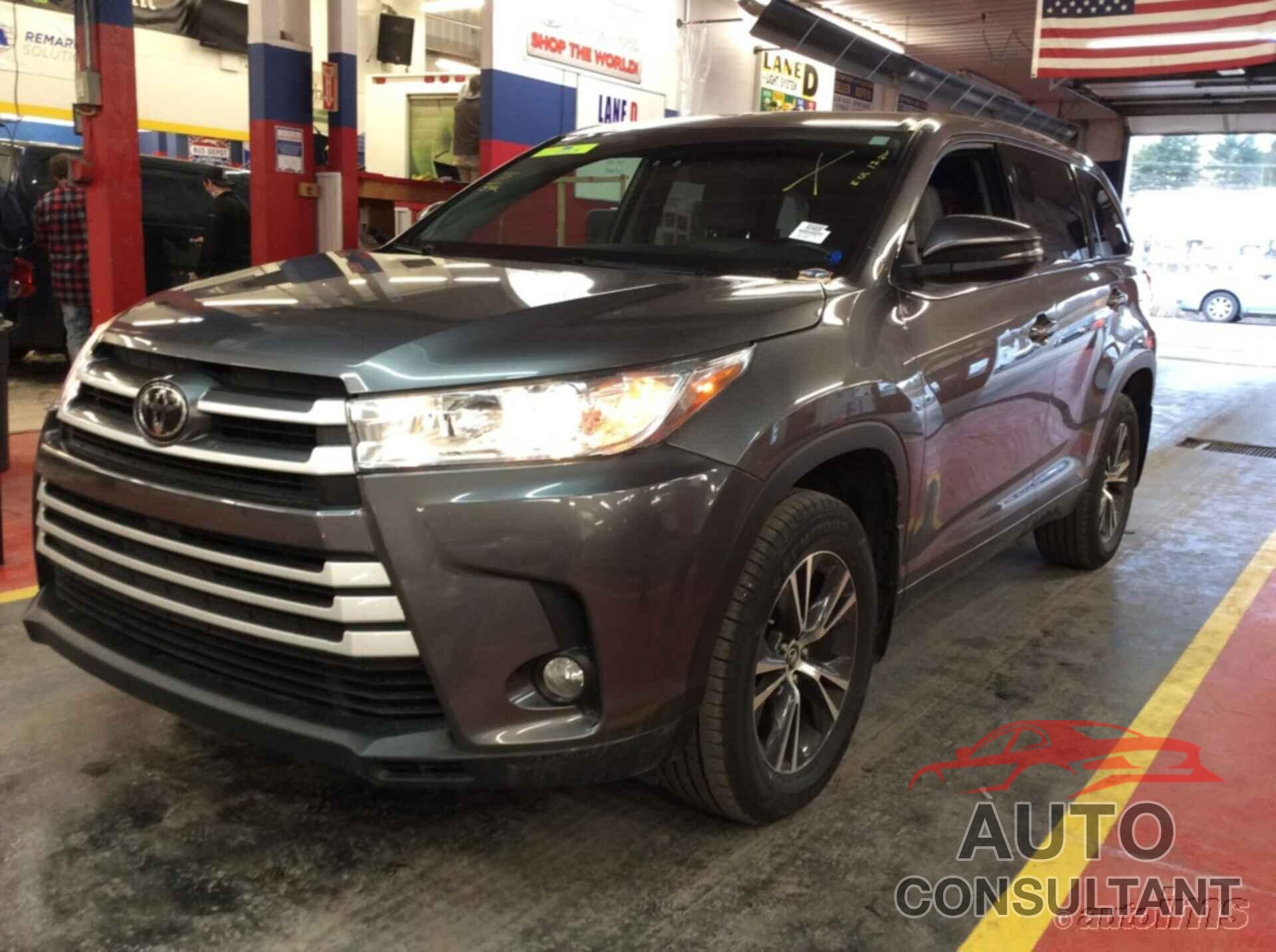 TOYOTA HIGHLANDER 2017 - 5TDBZRFH6HS447618