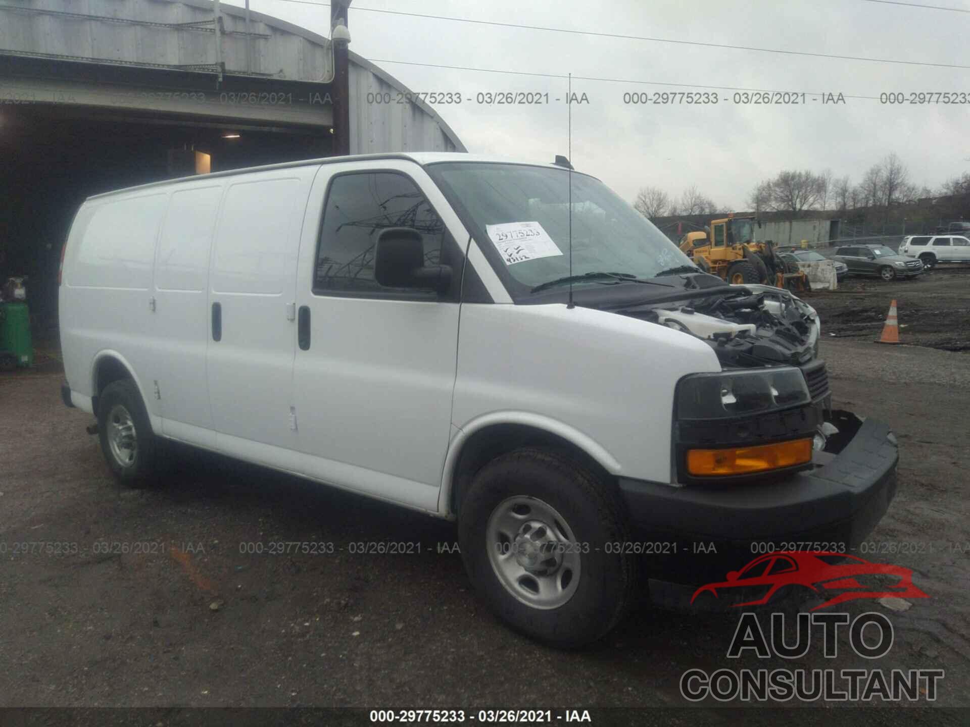 CHEVROLET EXPRESS CARGO VAN 2019 - 1GCWGAFG1K1234533