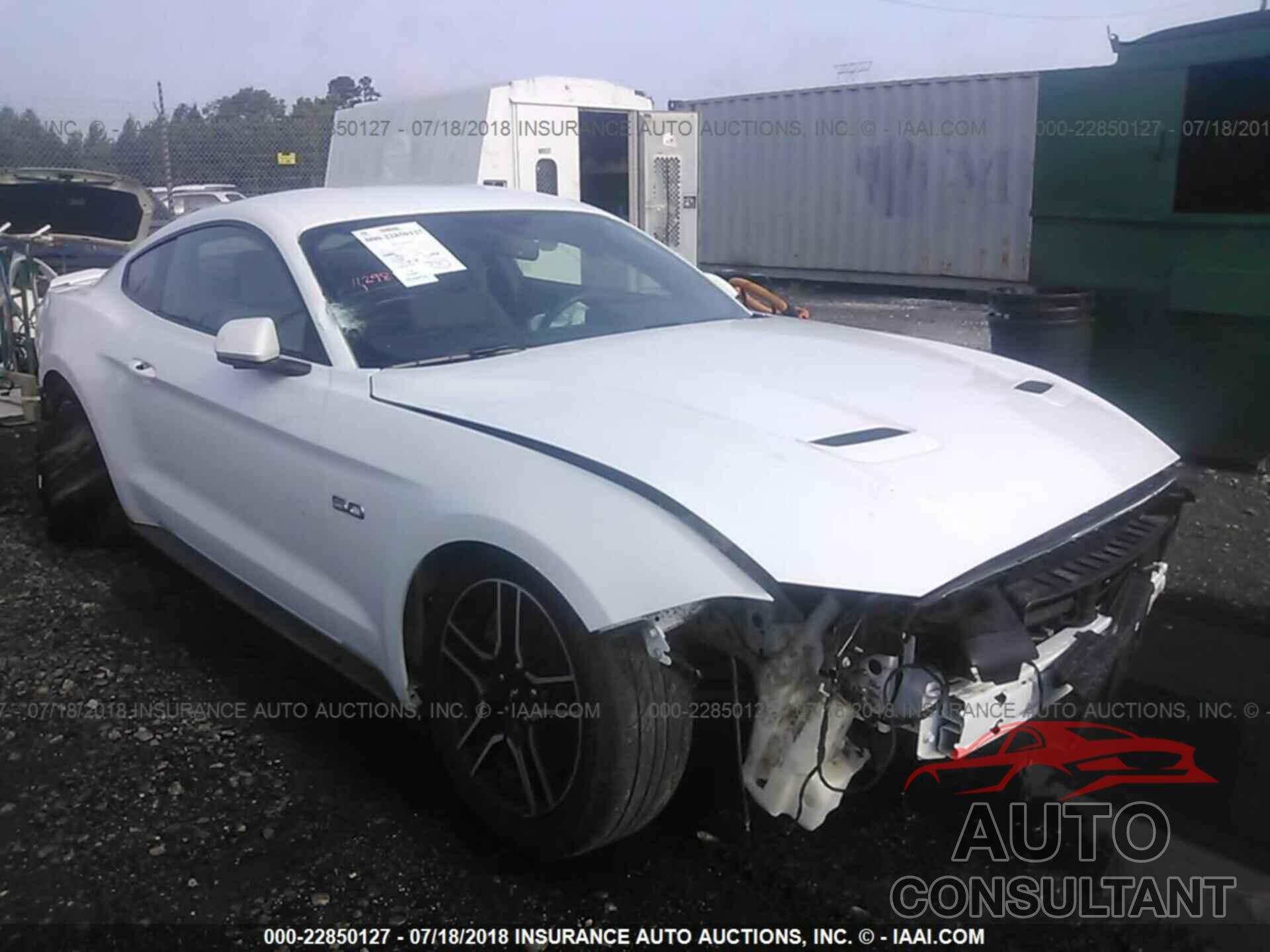 FORD MUSTANG 2018 - 1FA6P8CF8J5120689