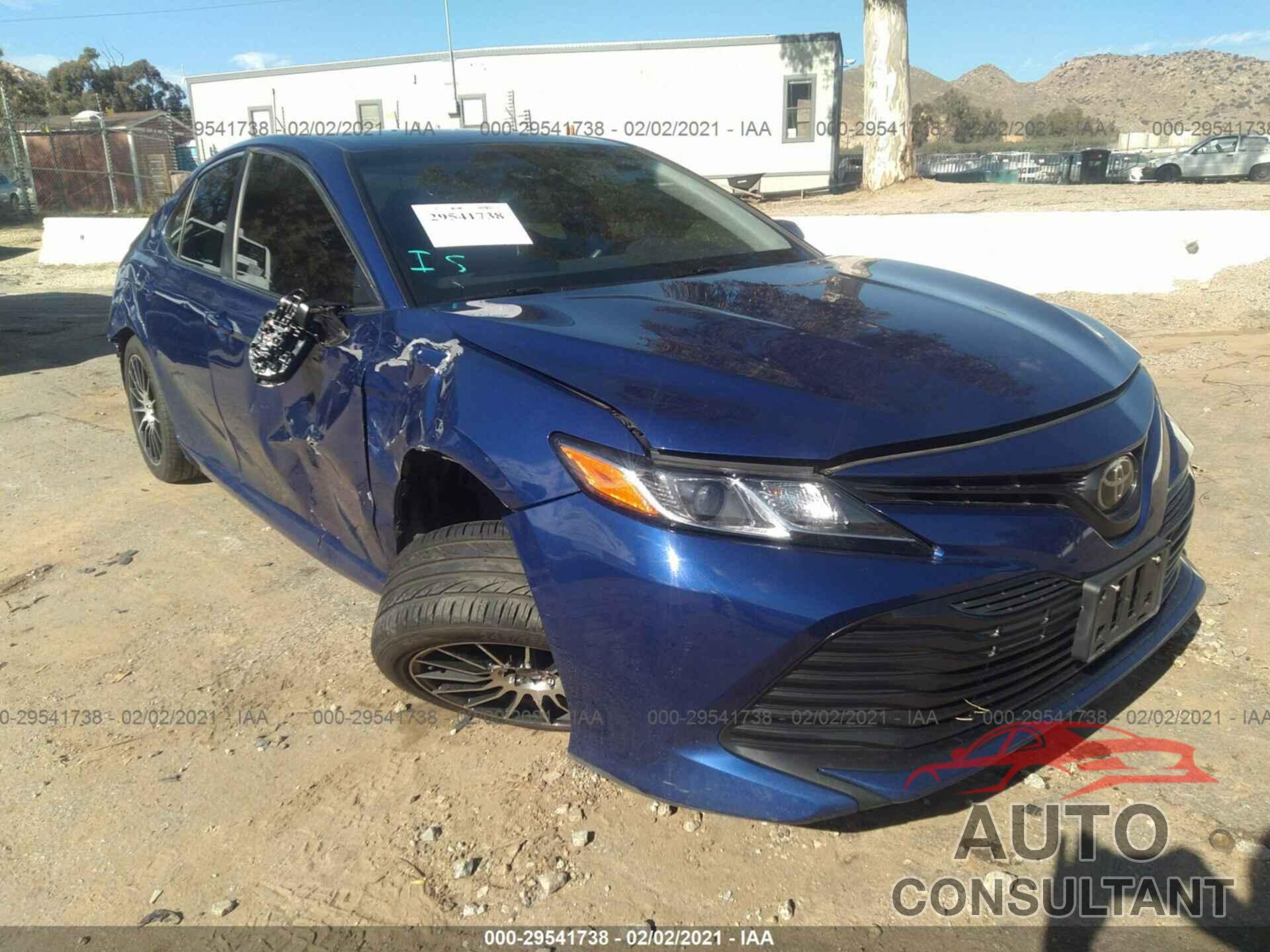 TOYOTA CAMRY 2018 - JTNB11HK3J3047004