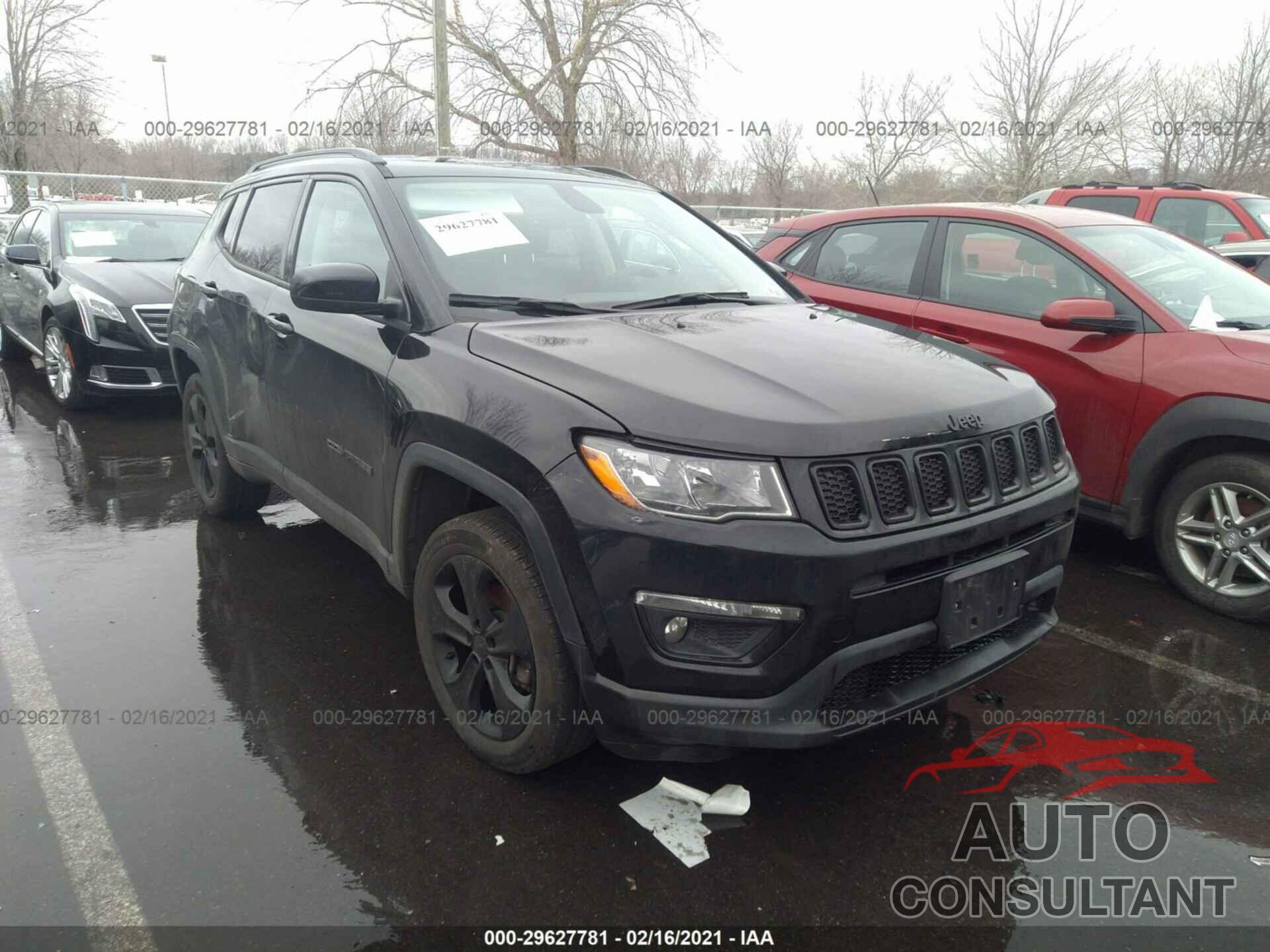 JEEP COMPASS 2018 - 3C4NJDBB5JT299191