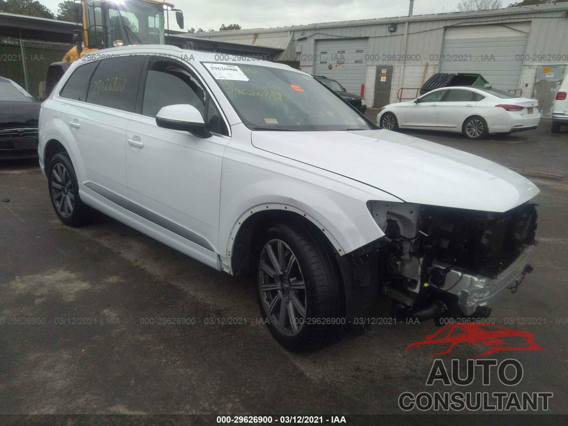 AUDI Q7 2018 - WA1LHAF7XJD004299