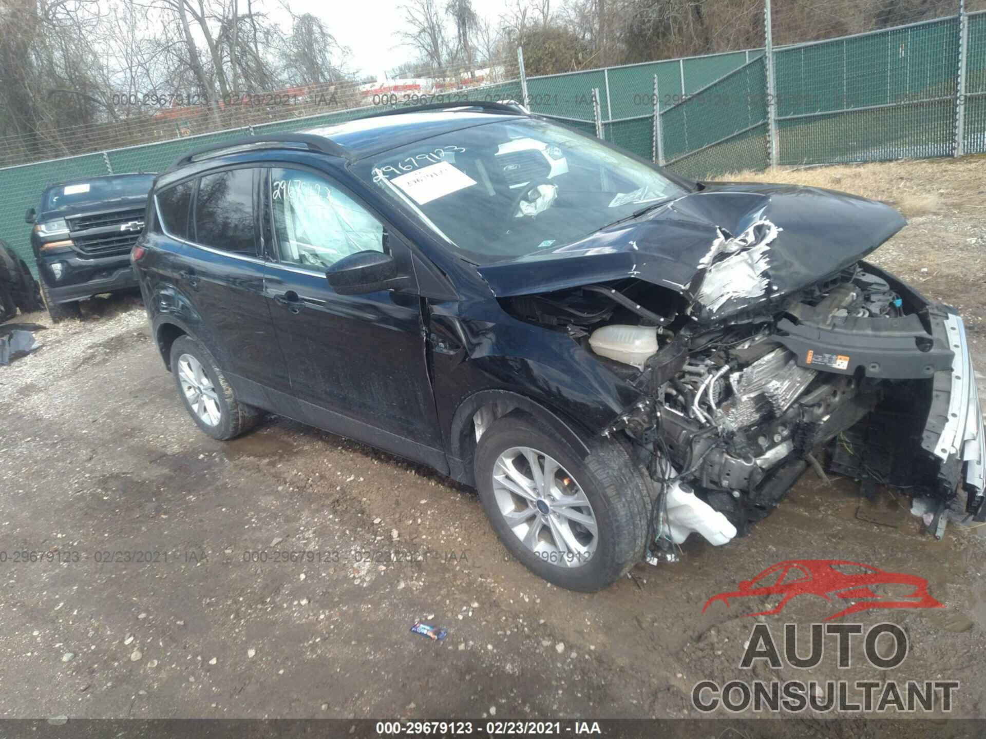 FORD ESCAPE 2018 - 1FMCU0GD3JUB80087