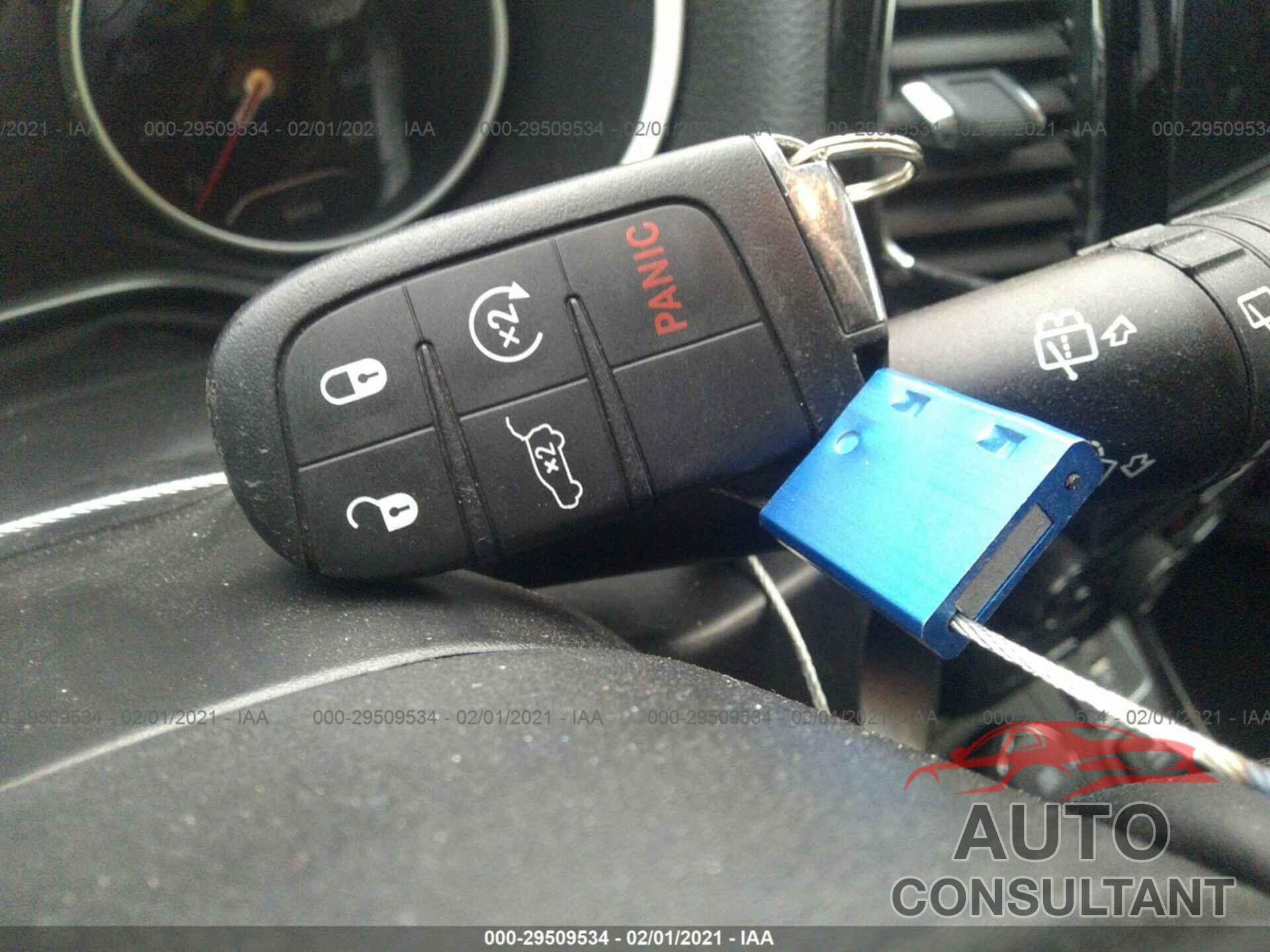 JEEP COMPASS 2018 - 3C4NJDBB6JT304575